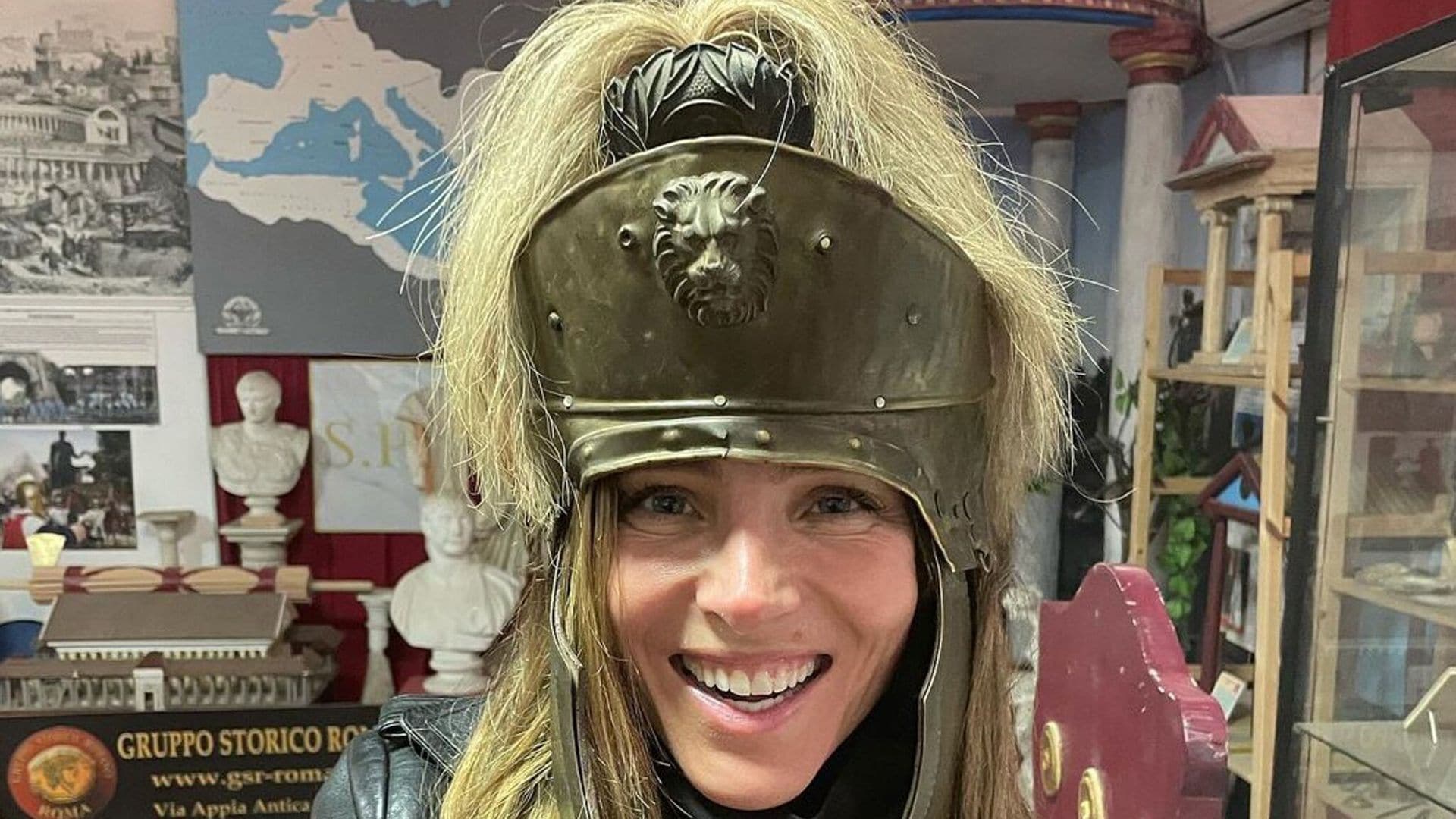 Elsa Pataky y sus hijos por Roma, ¡convertidos en todos unos gladiadores!