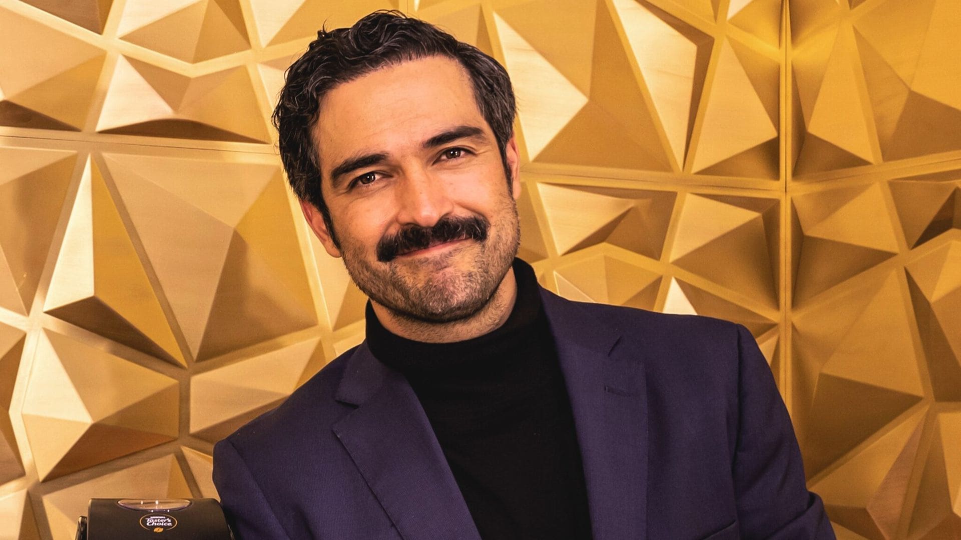 Alfonso Herrera y su valioso consejo a la nueva generación de ‘Rebelde’