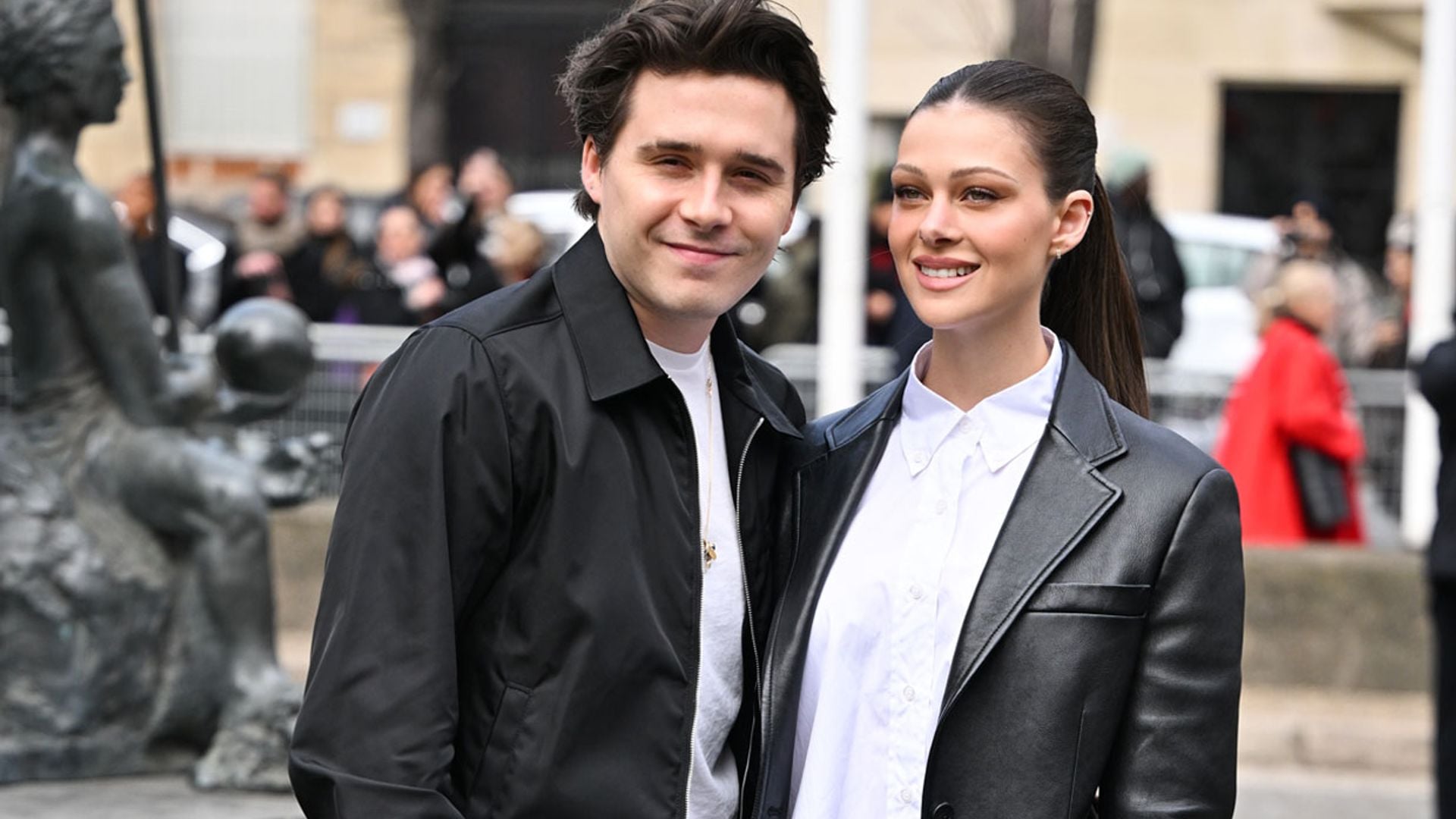 Nicola Peltz y Brooklyn Beckham: los looks coordinados con los que nos sorprenden una y otra vez