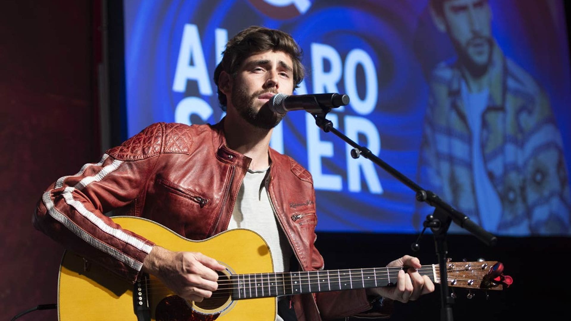 Te contamos en qué consiste la dieta que sigue el cantante Álvaro Soler