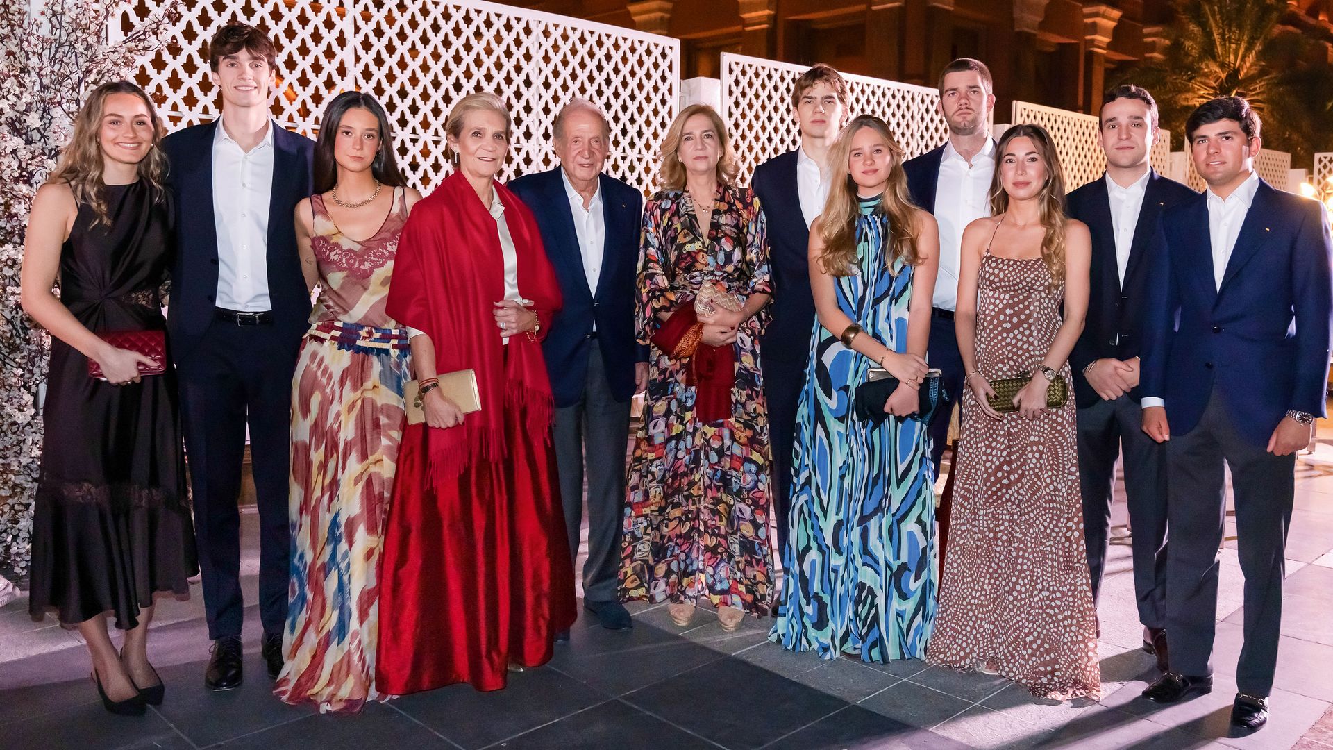 Rey Juan Carlos con sus nietos e hijas