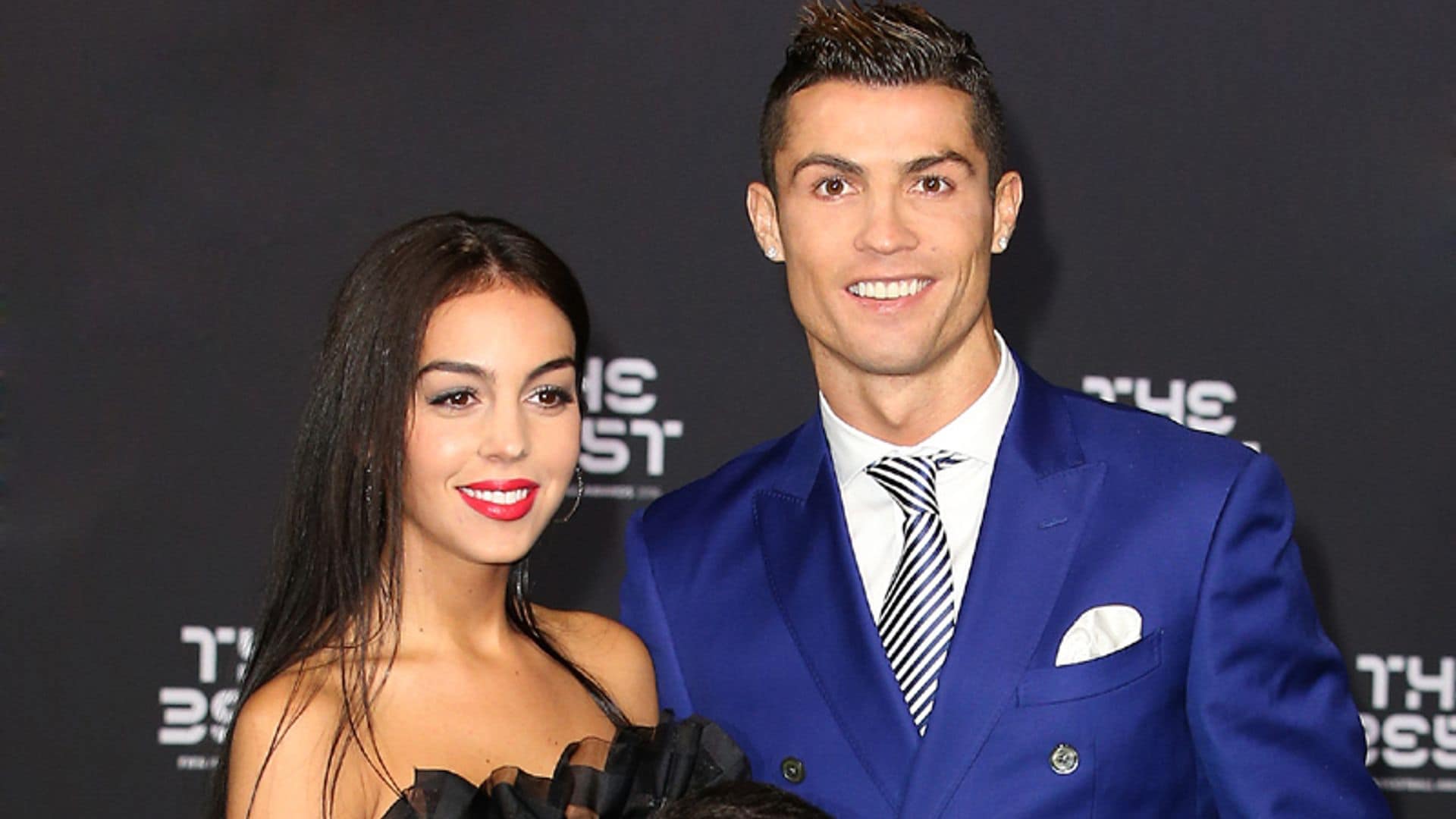 Cristiano Ronaldo publica una foto con Georgina que está dando mucho de qué hablar, ¿por qué?