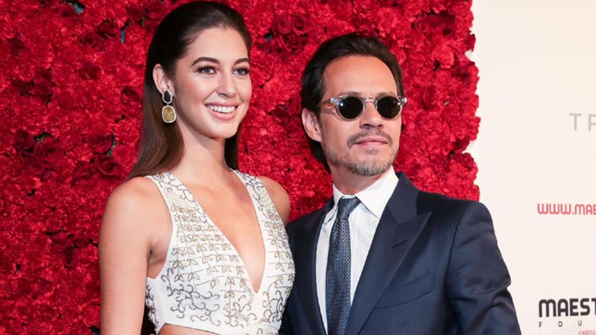 Marc Anthony presenta a su nueva novia, la modelo Mariana Downing