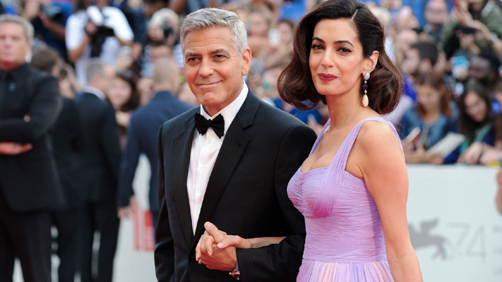 George y Amal Clooney, primera aparición en la alfombra roja desde que son padres