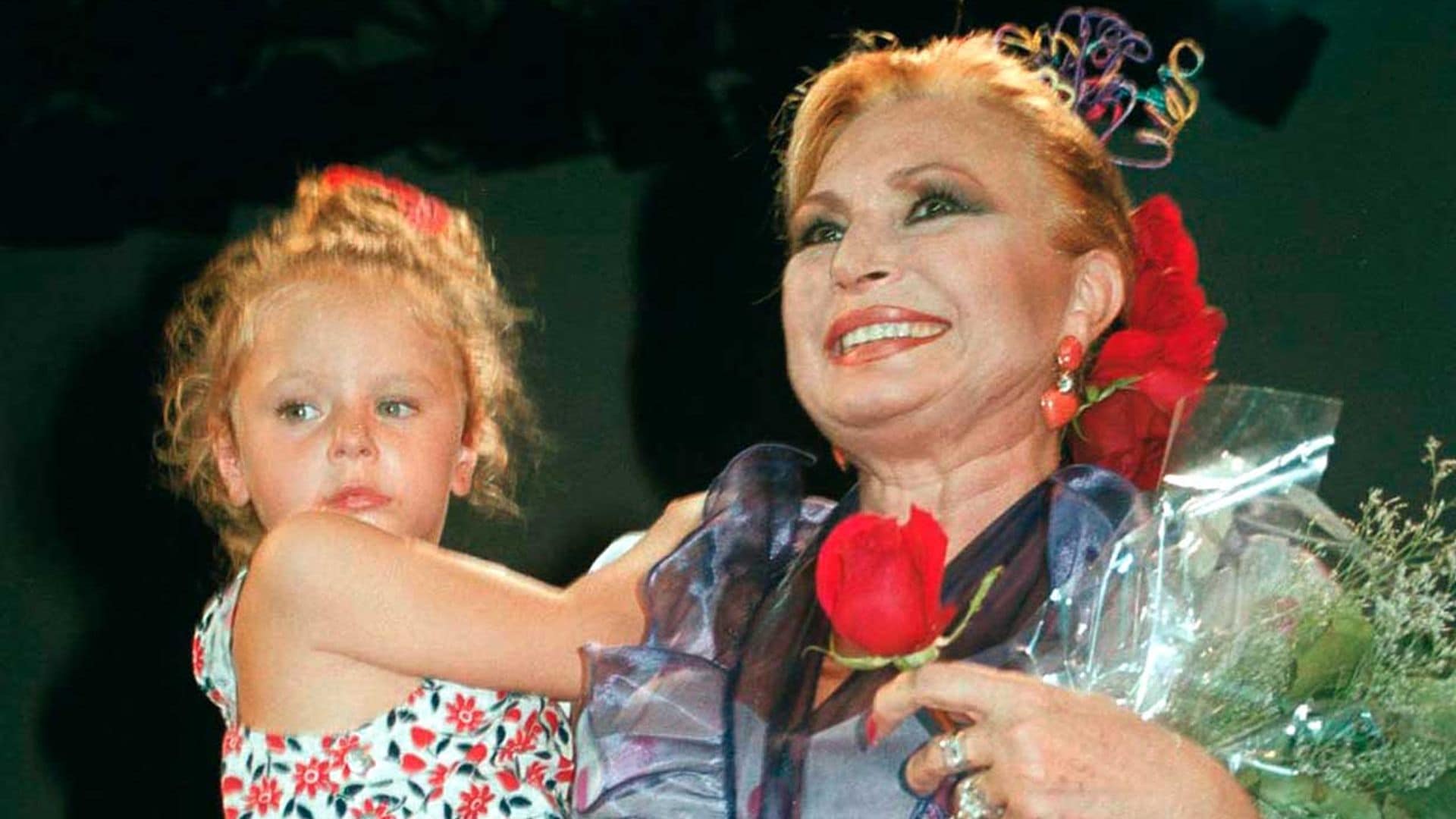 Rocío Flores recuerda a su abuela, Rocío Jurado, en un momento crucial de su vida