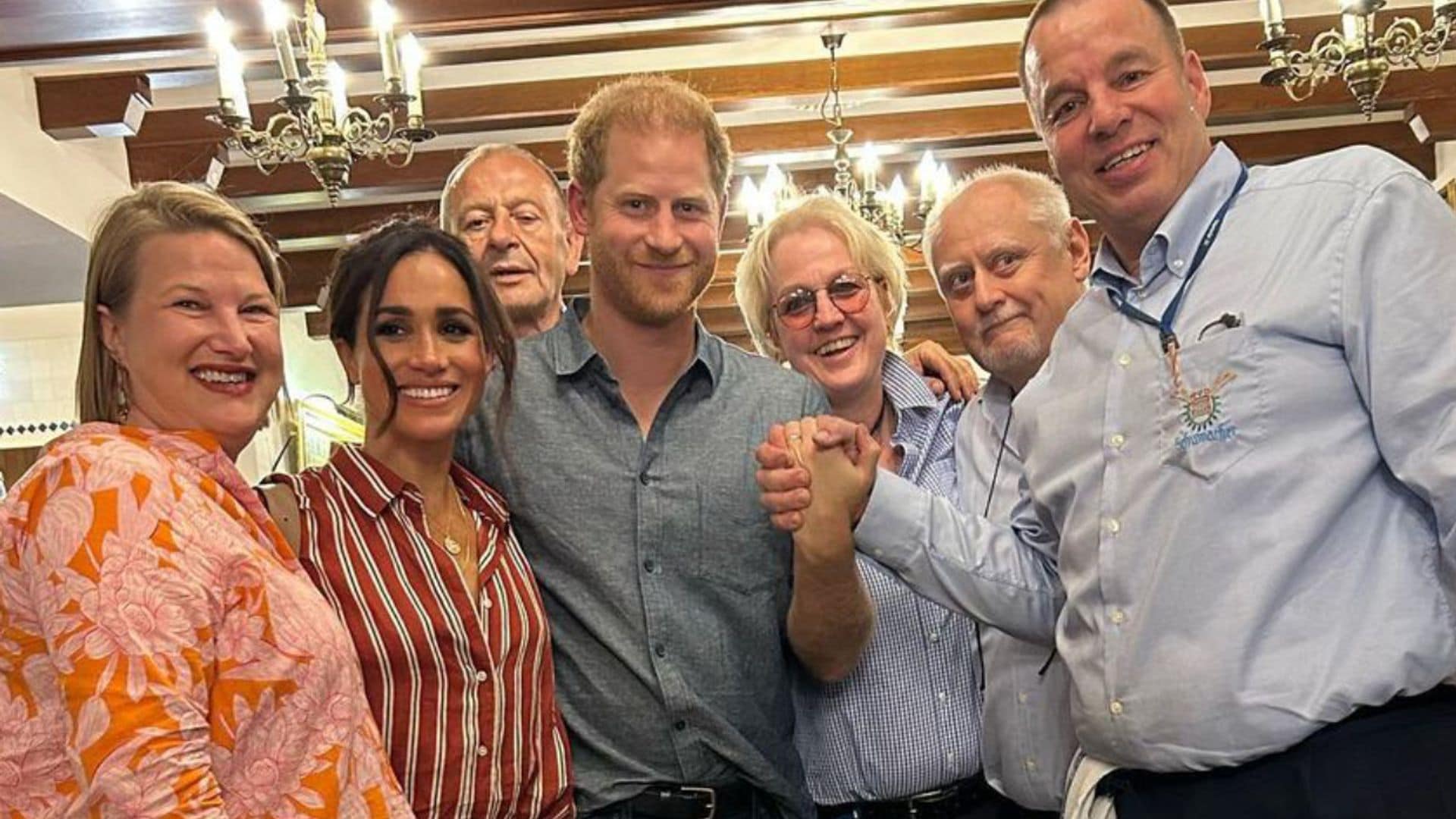 Los duques de Sussex celebran por adelantado en una fábrica de cerveza alemana el cumpleaños del príncipe Harry