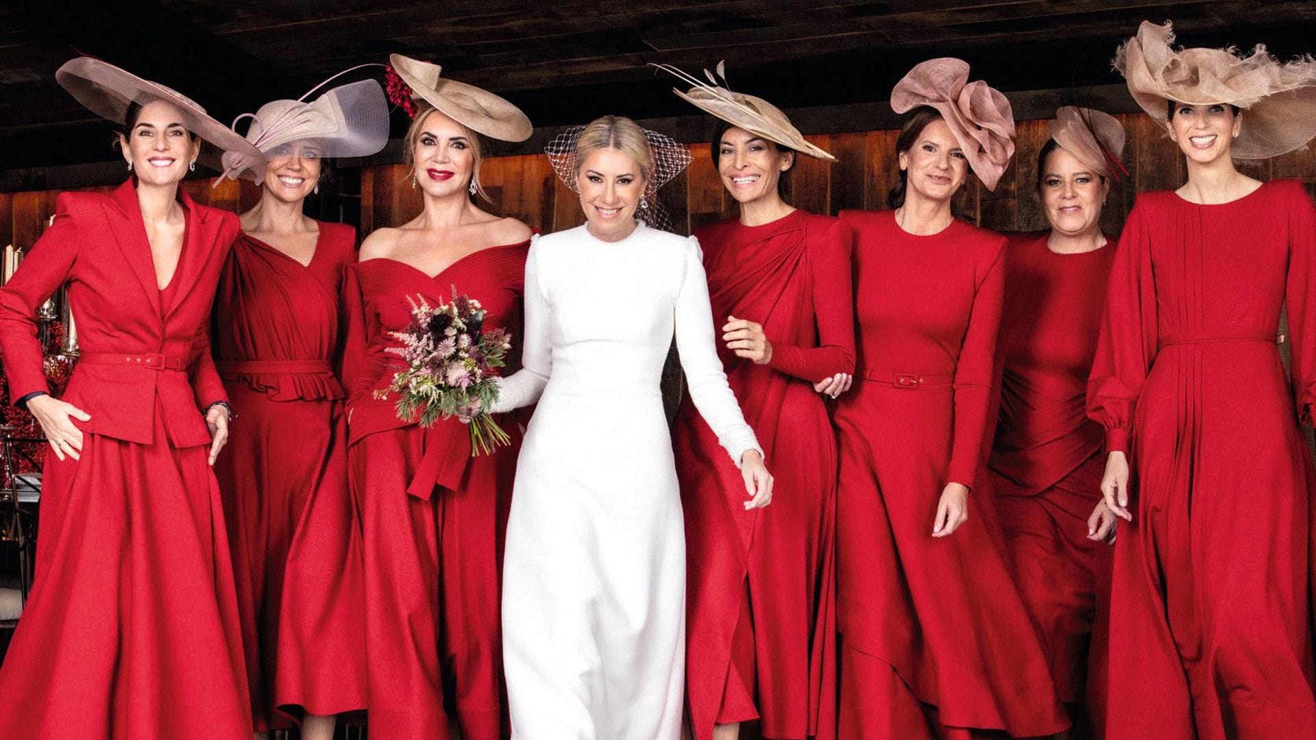 Damas de honor en rojo, la elección infalible de la novia más ‘chic’ del invierno, Cristina Reyes