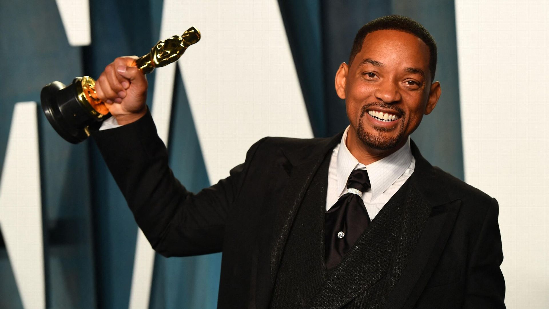 Will Smith celebra su primer Oscar bailando y se olvida del incidente con Chris Rock