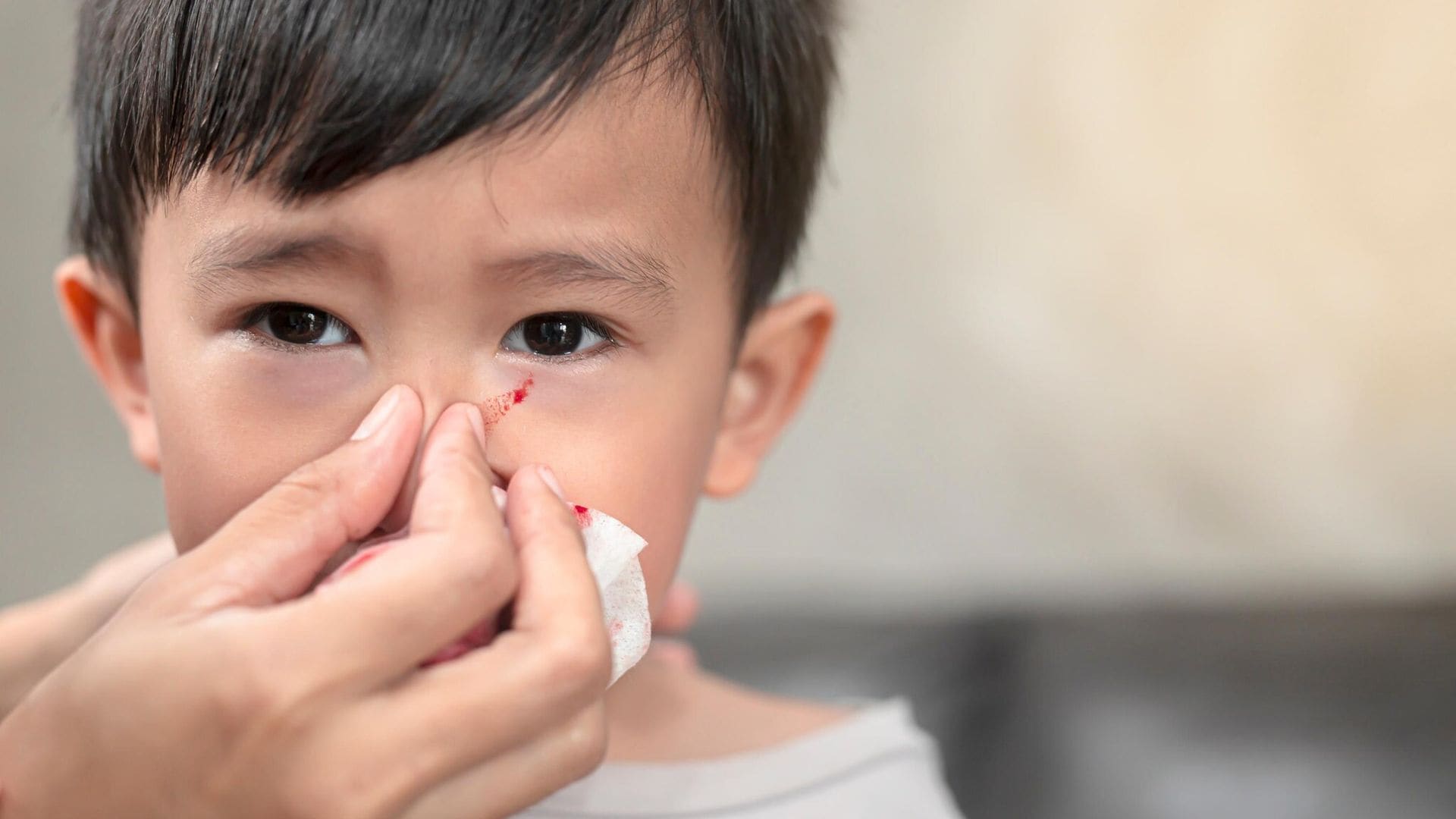 ‘¿Qué hago si mi hijo se ha metido un objeto en la nariz?’