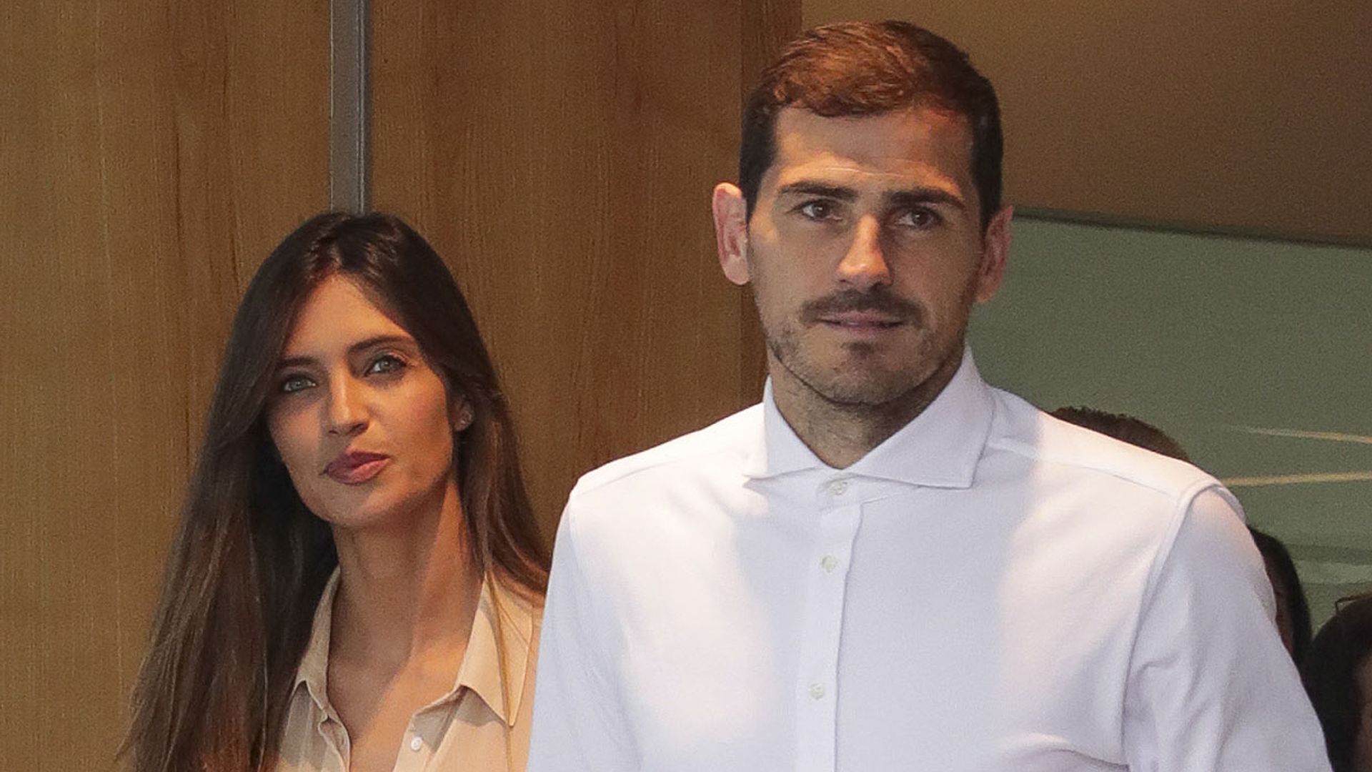 Sara Carbonero e Iker Casillas cumplen con las tradiciones navideñas almorzando entre amigos