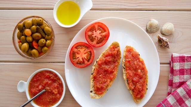 tostas tomate aceite oliva