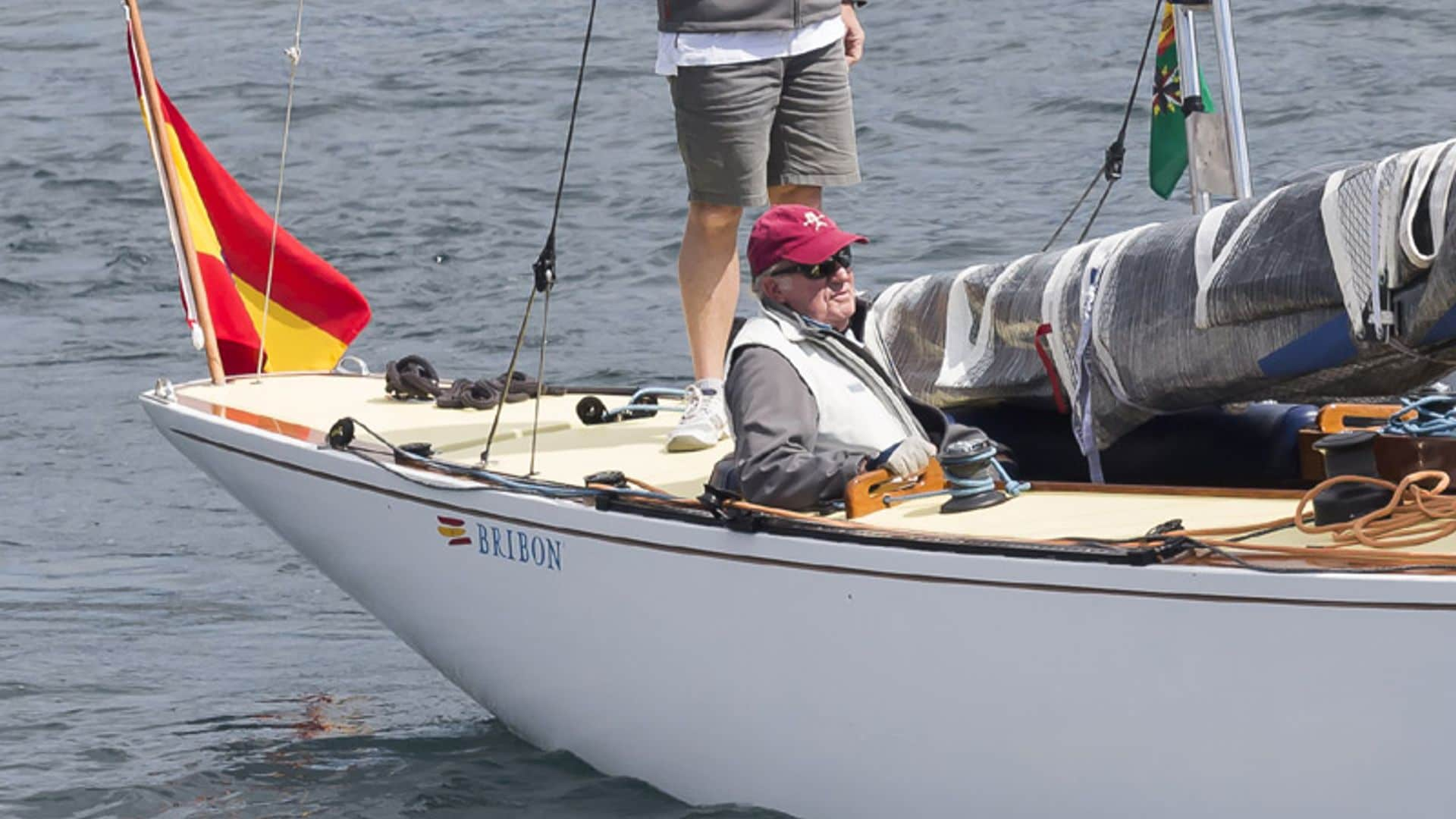 ¡Viento en popa y a toda vela! Así disfruta don Juan Carlos de su retirada de la vida pública