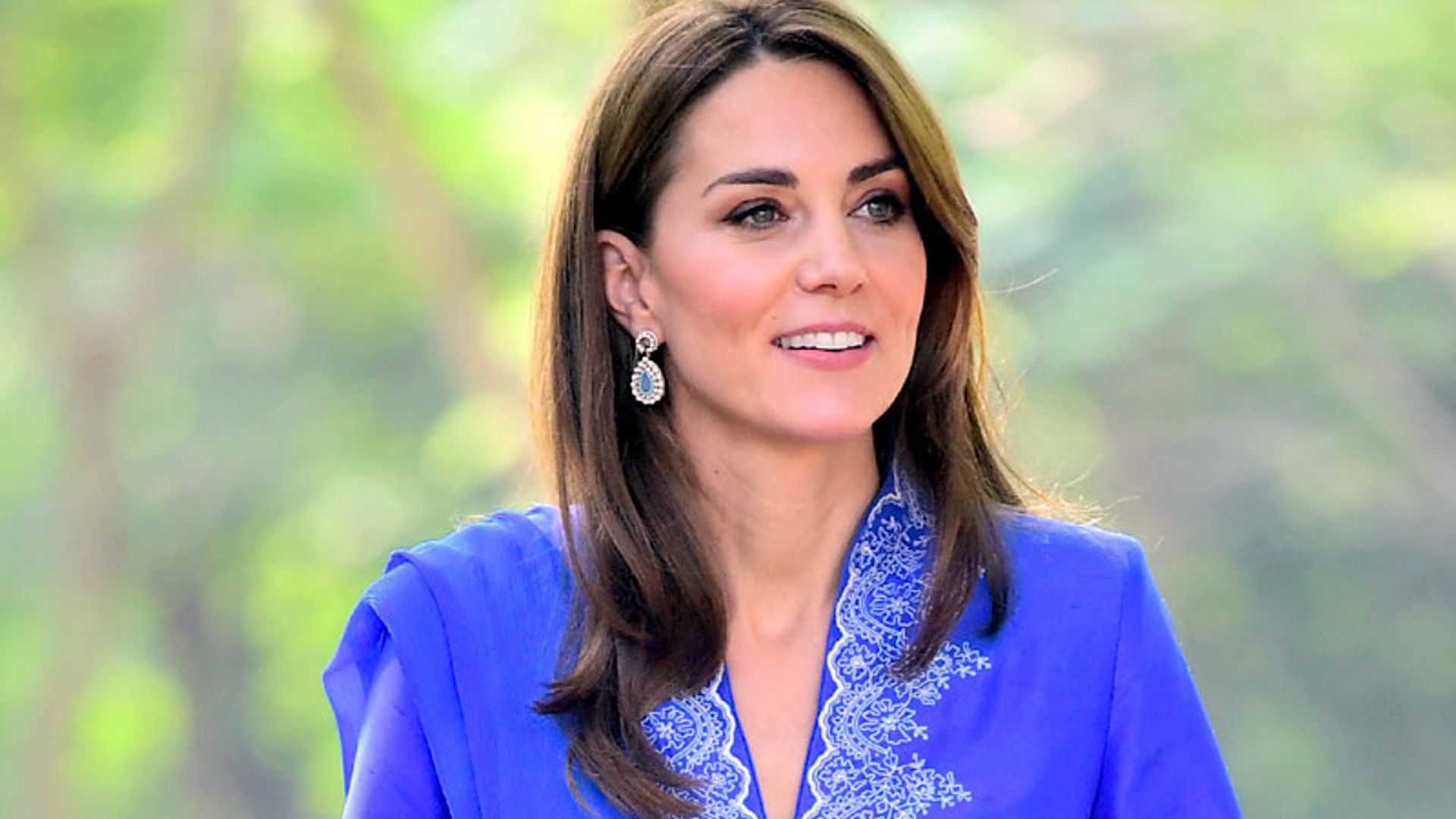 El juego de tacones cómodos de Kate Middleton: un cambio de look en menos de un minuto