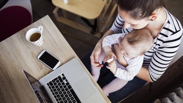 claves para reinventarse y compaginar la maternidad con la vida laboral 