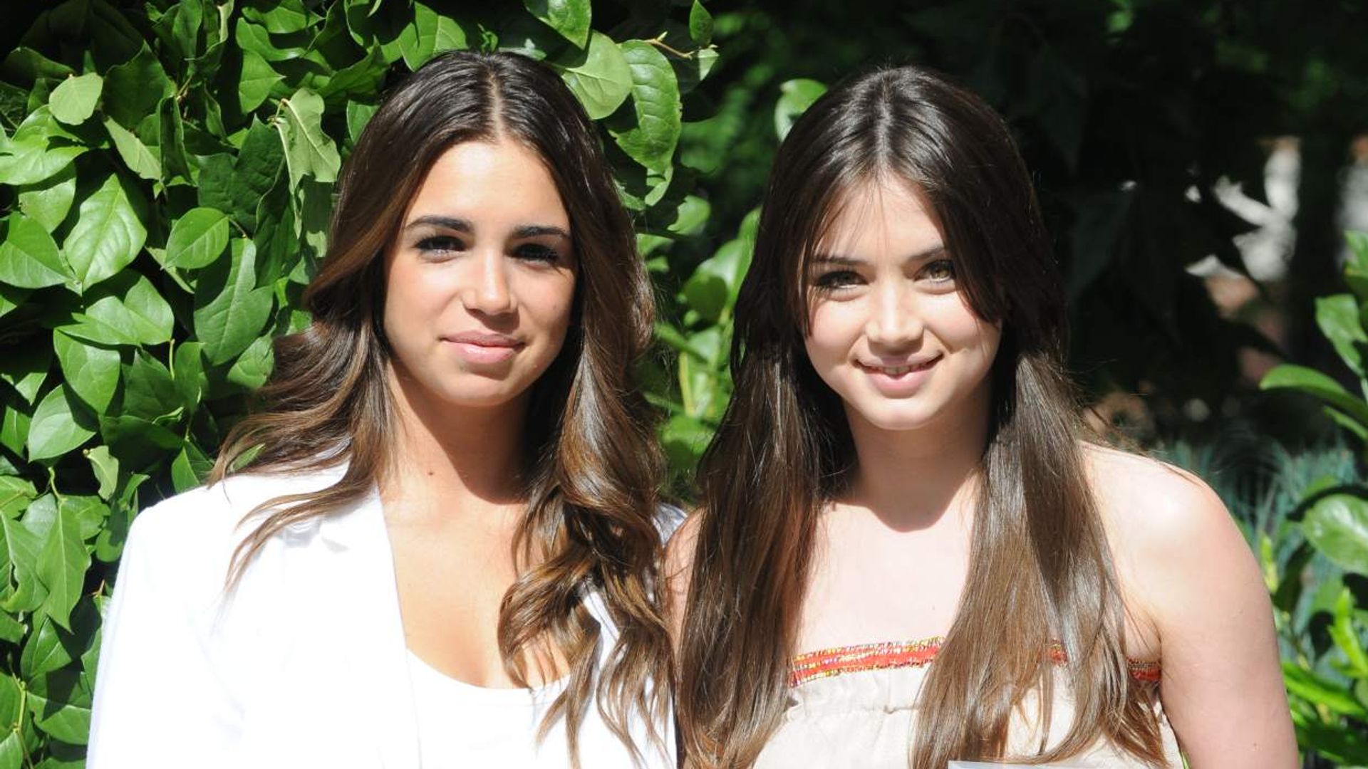 ¡Vaya nostalgia! Ana de Armas y Elena Furiase, juntas en el noveno aniversario del fin de 'El Internado'