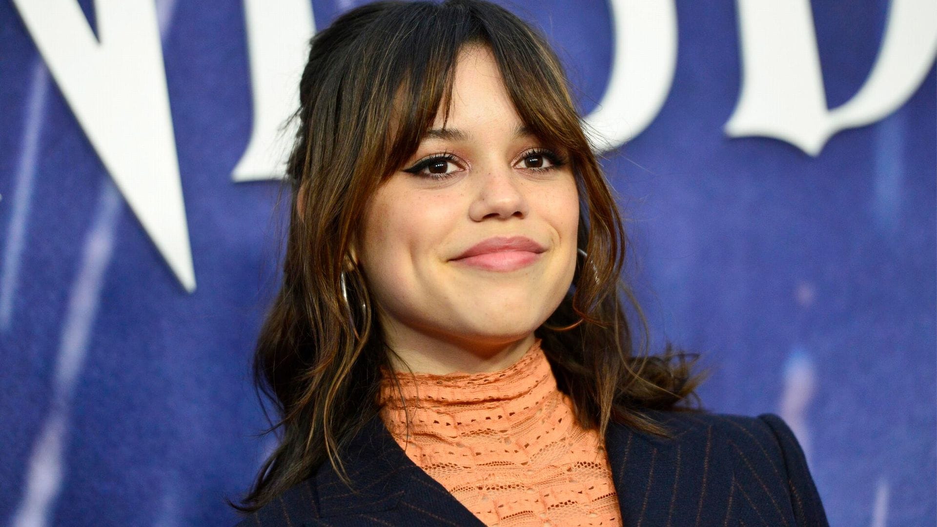 Con raíces latinas, ¿Jenna Ortega sabe hablar español?