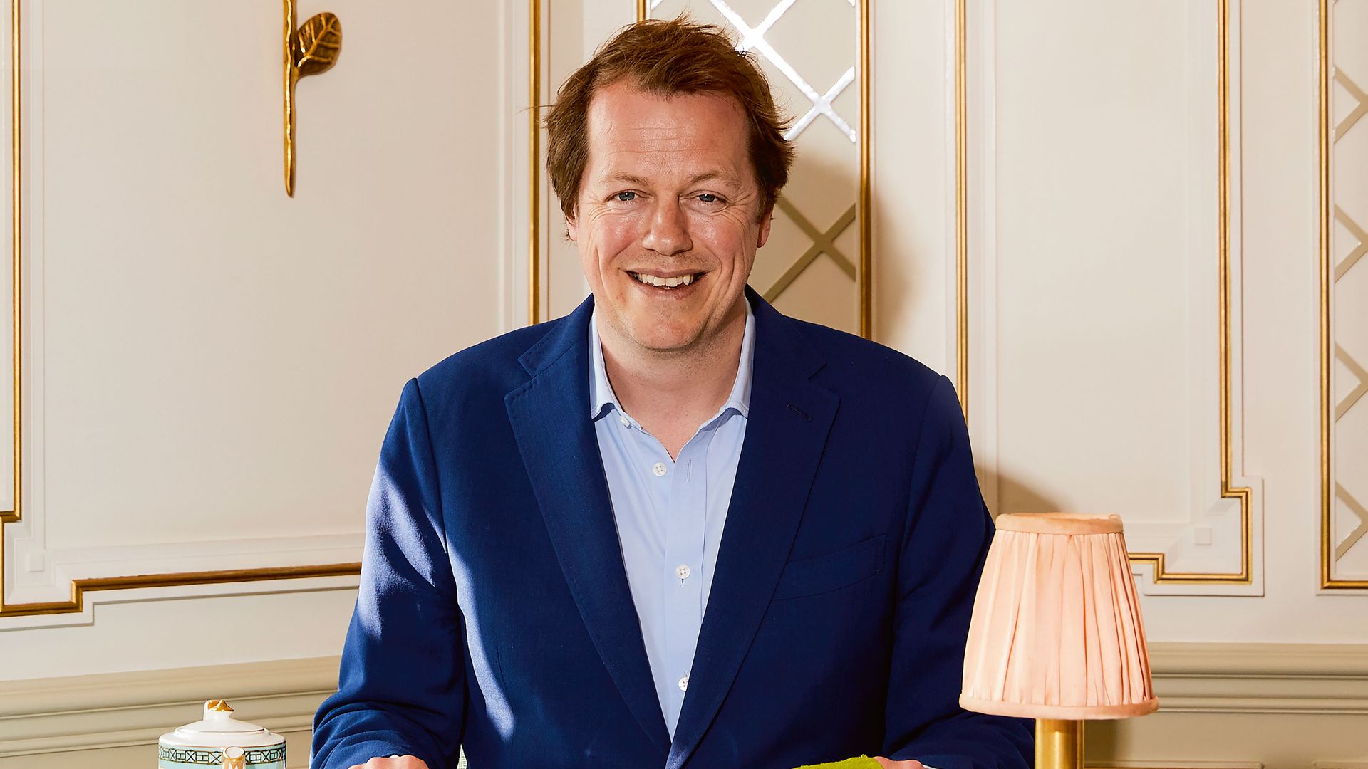 Tom Parker Bowles habla de su madre, la reina Camilla, y desvela los secretos gastronómicos de la familia real