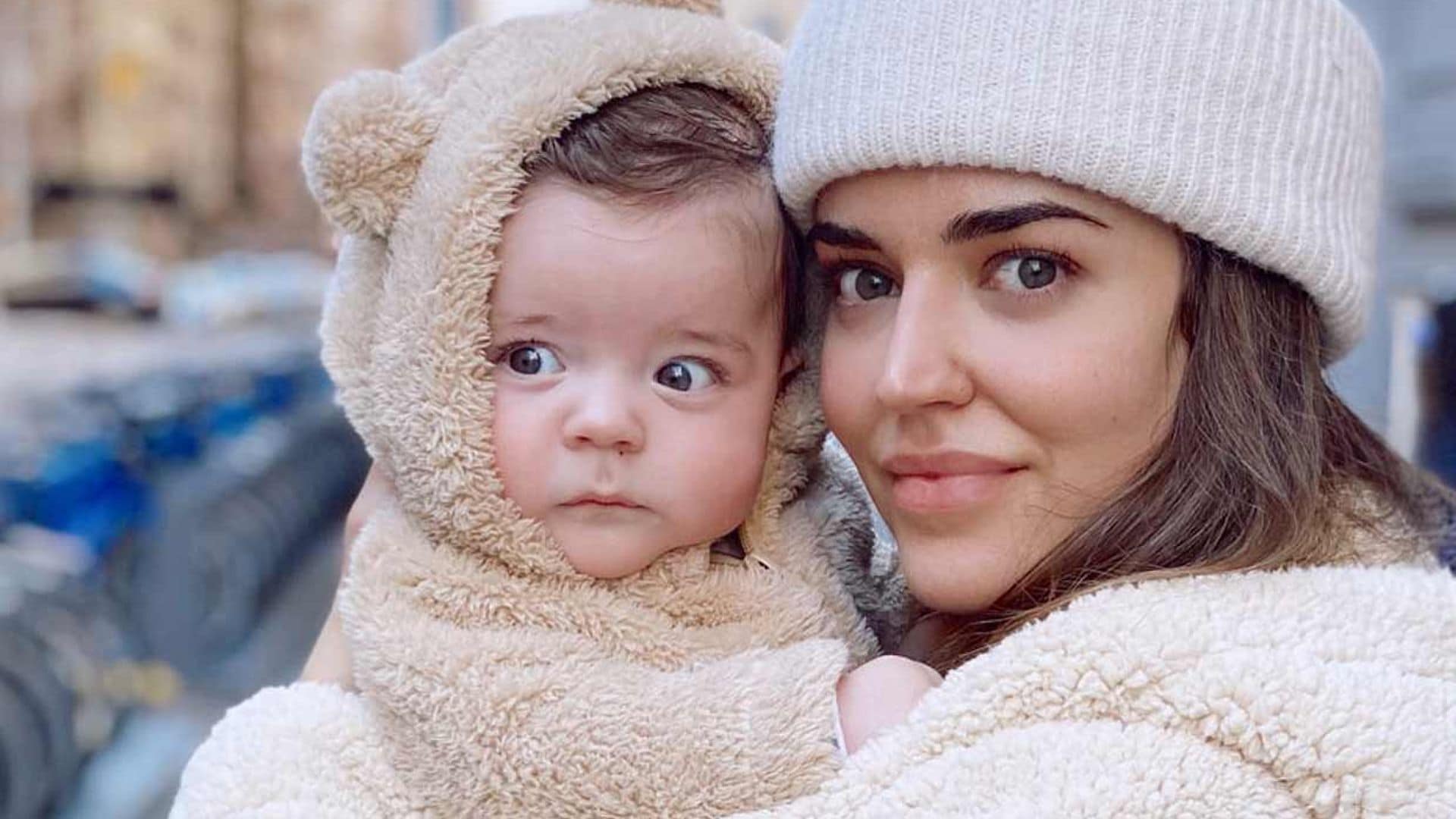 Clara Alonso comparte el álbum más tierno y divertido de su hijo en su primer cumpleaños