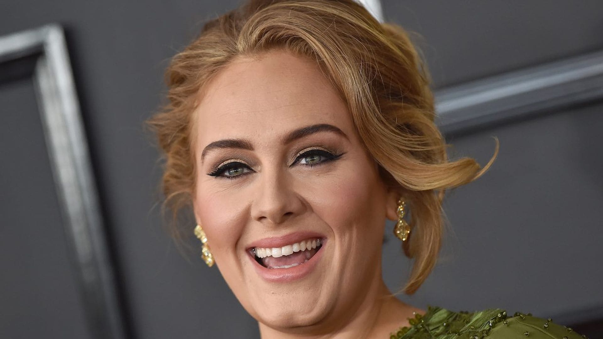 ¿Sorprenderá Adele con nuevo disco antes de lo previsto?