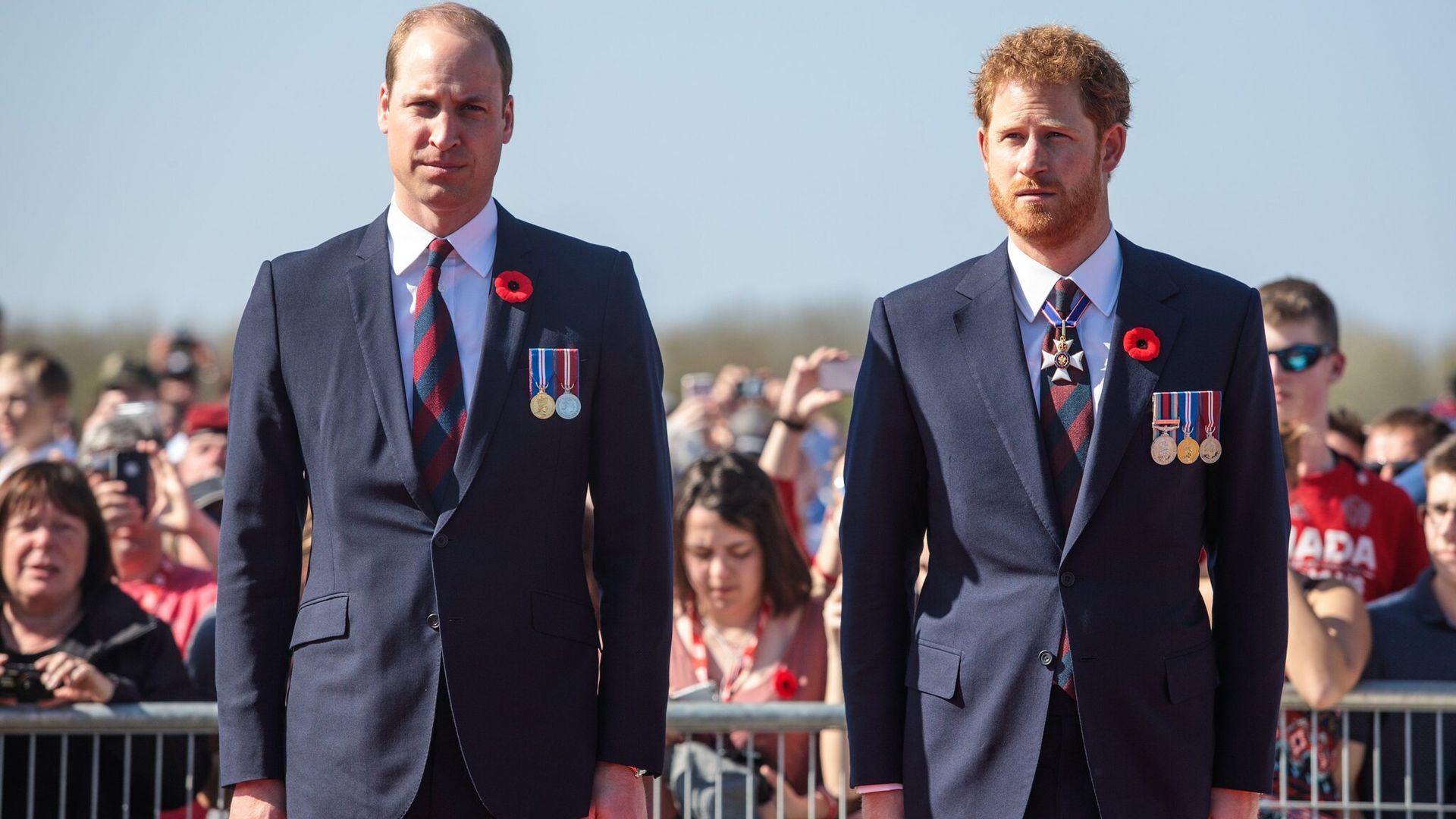 Los príncipes William y Harry no caminarán juntos en el funeral de su abuelo