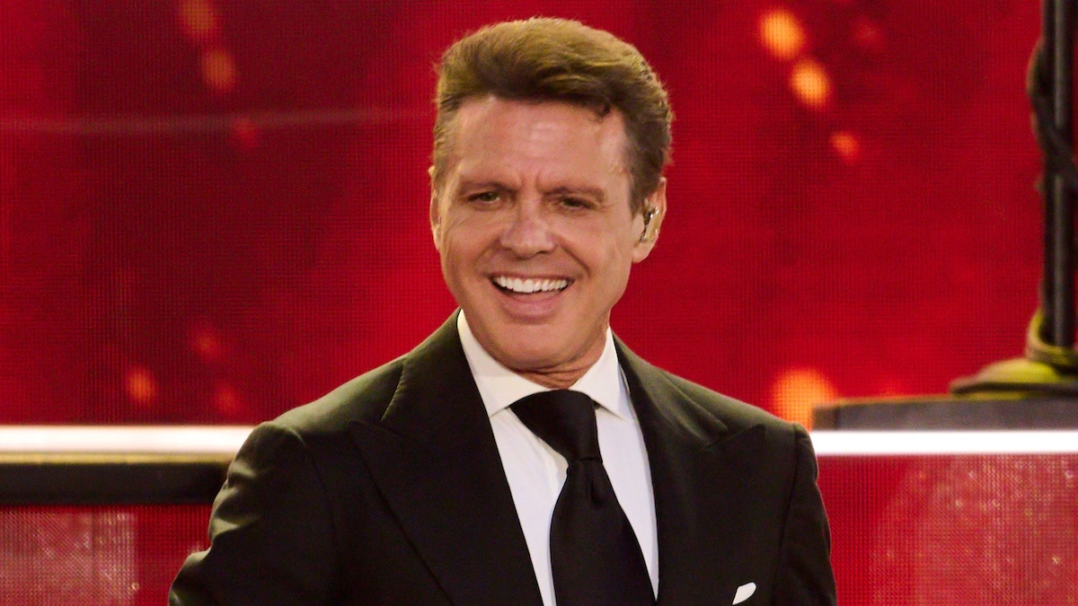 Luis Miguel reappears with Antonio Banderas in Marbella