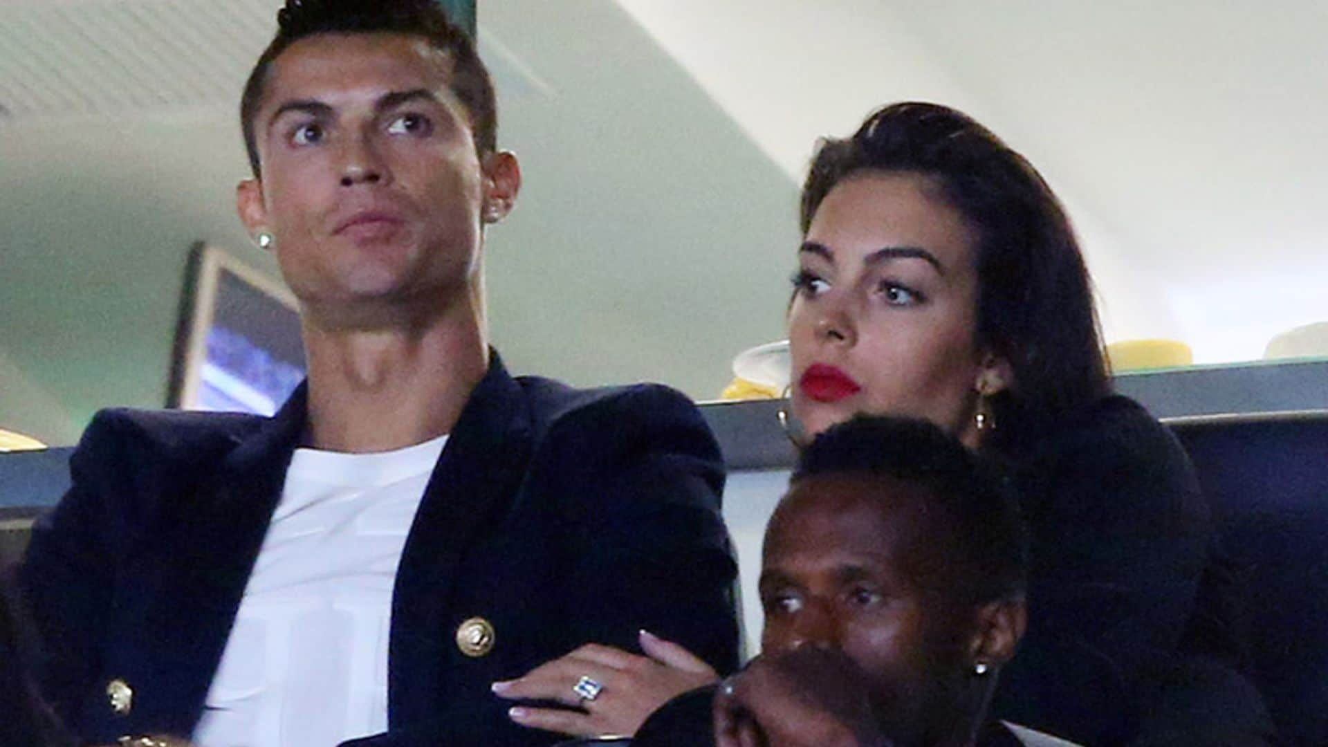 Cristiano Ronaldo y Georgina Rodríguez... ¿fijan la fecha de su boda para 2018?