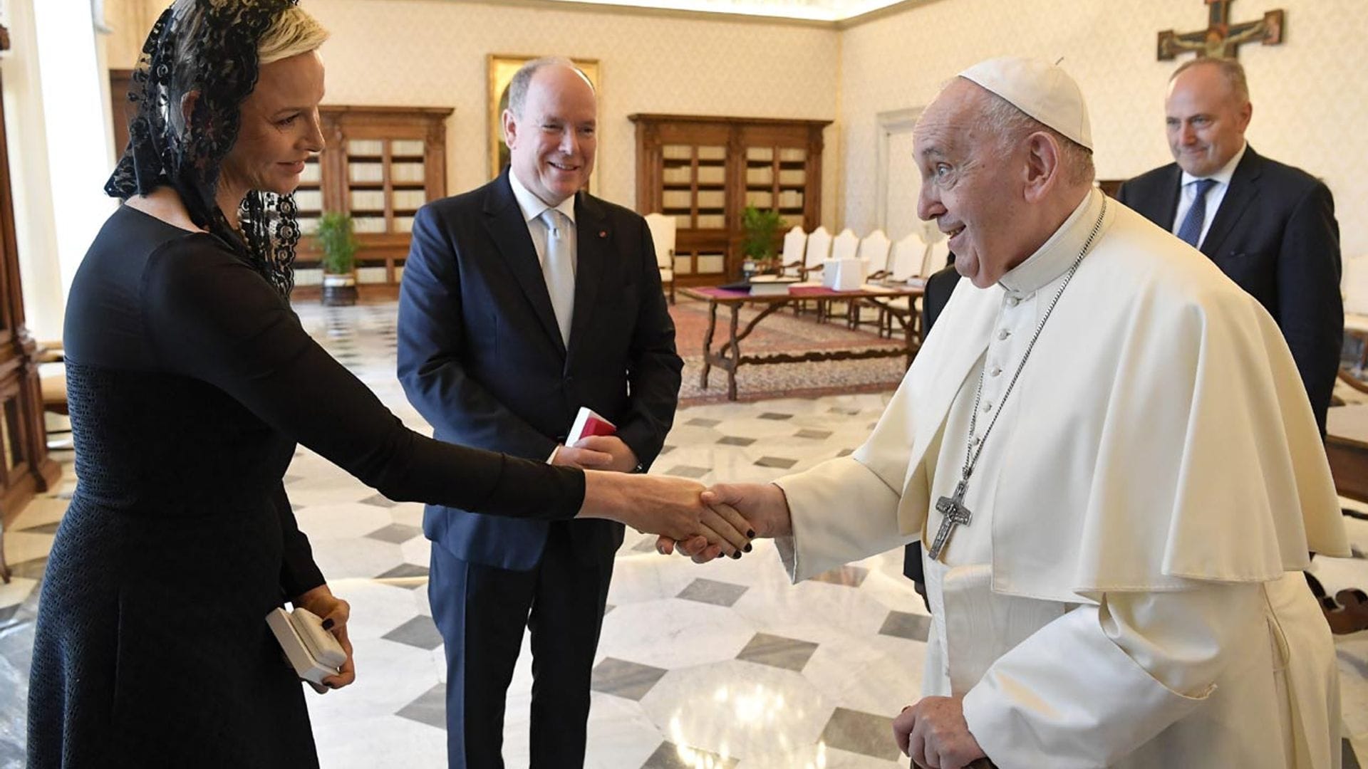 Alberto y Charlene de Mónaco se reúnen con el Papa Francisco