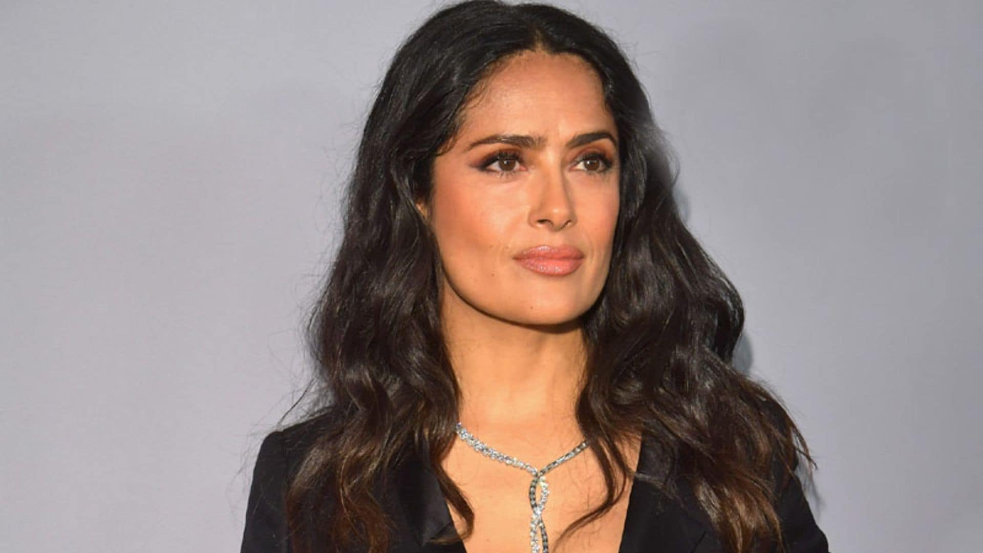 Así es como se mantiene en forma Salma Hayek a sus 51 años