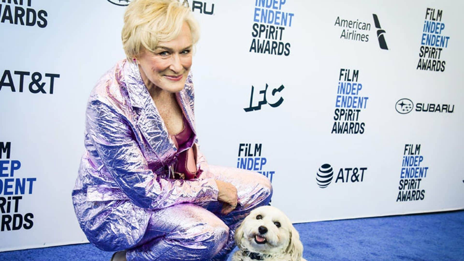 Glenn Close no fue la protagonista de los Spirit Awards... ¡fue su perro!