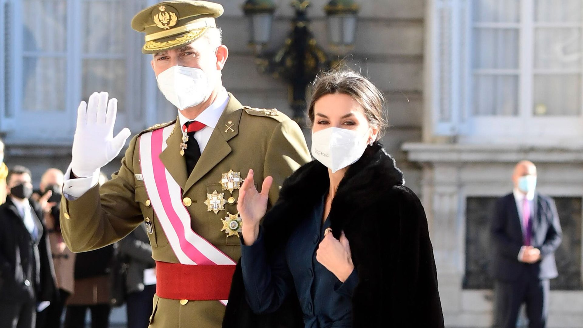 Felipe VI y doña Letizia inauguran el año en Palacio sin poder celebrar Reyes con la princesa Leonor