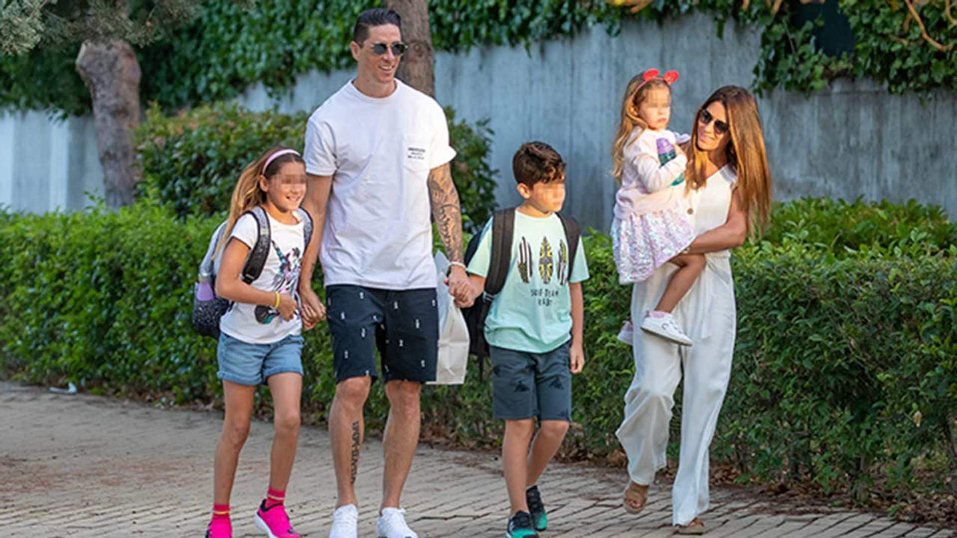 Fernando Torres más allá del fútbol: de la condición de sus padres a los más de 20 años de amor con Olalla y sus tres hijos