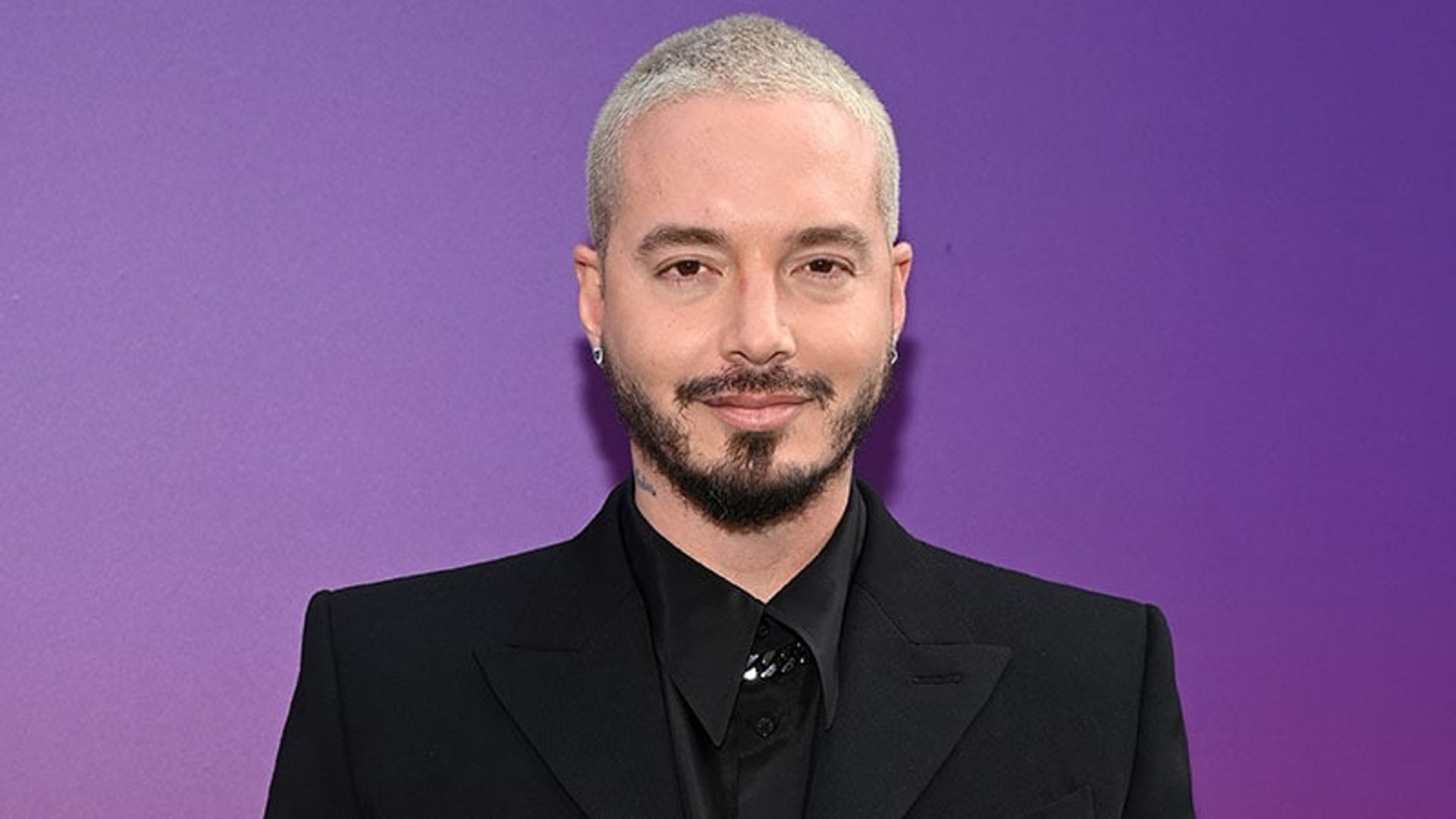 JBalvin sobre el estado de salud de su mamá: ‘Lastimosamente está en cuidados intensivos’