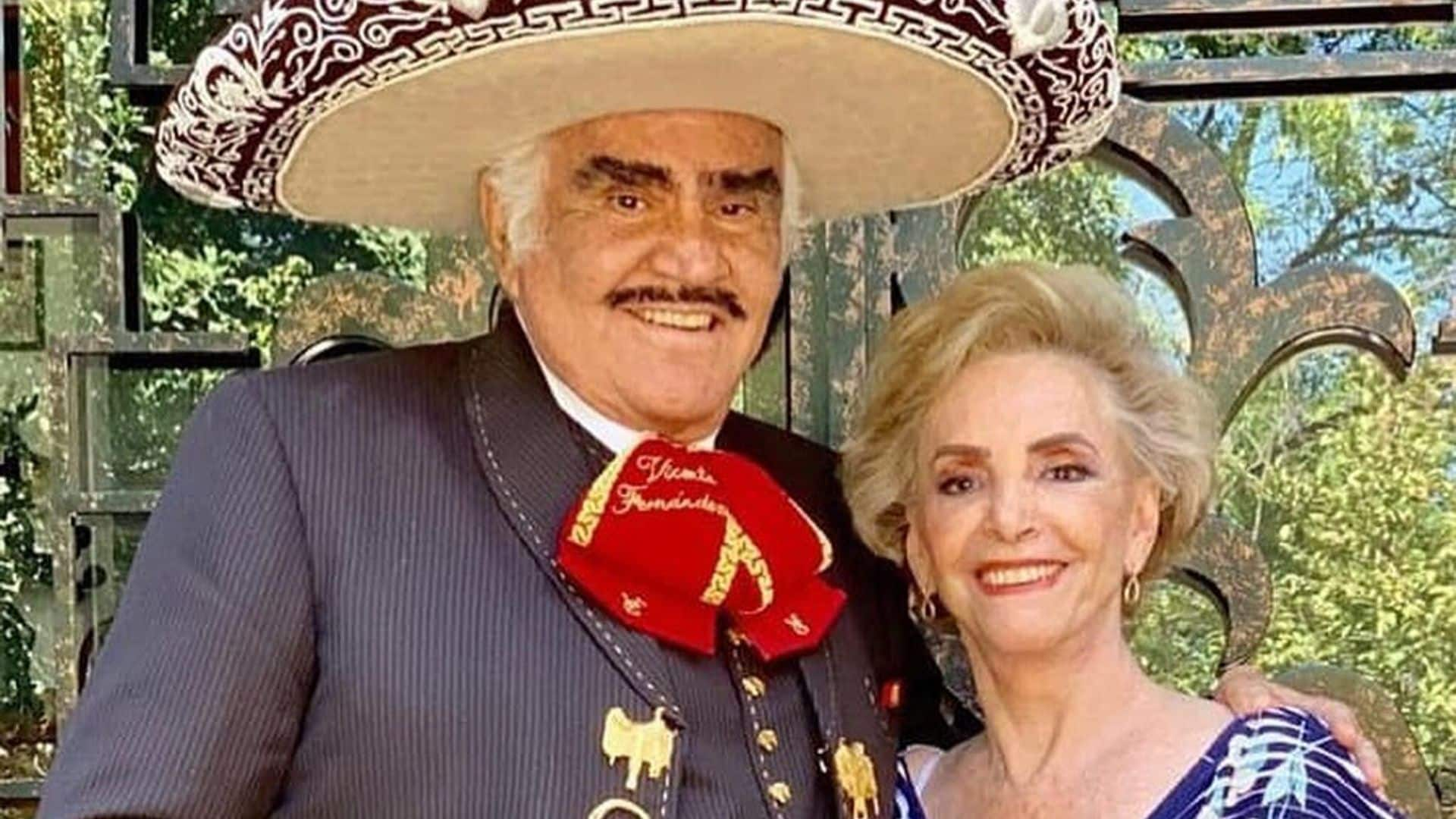 Médico de doña Cuquita, viuda de Vicente Fernández, revela su estado de salud