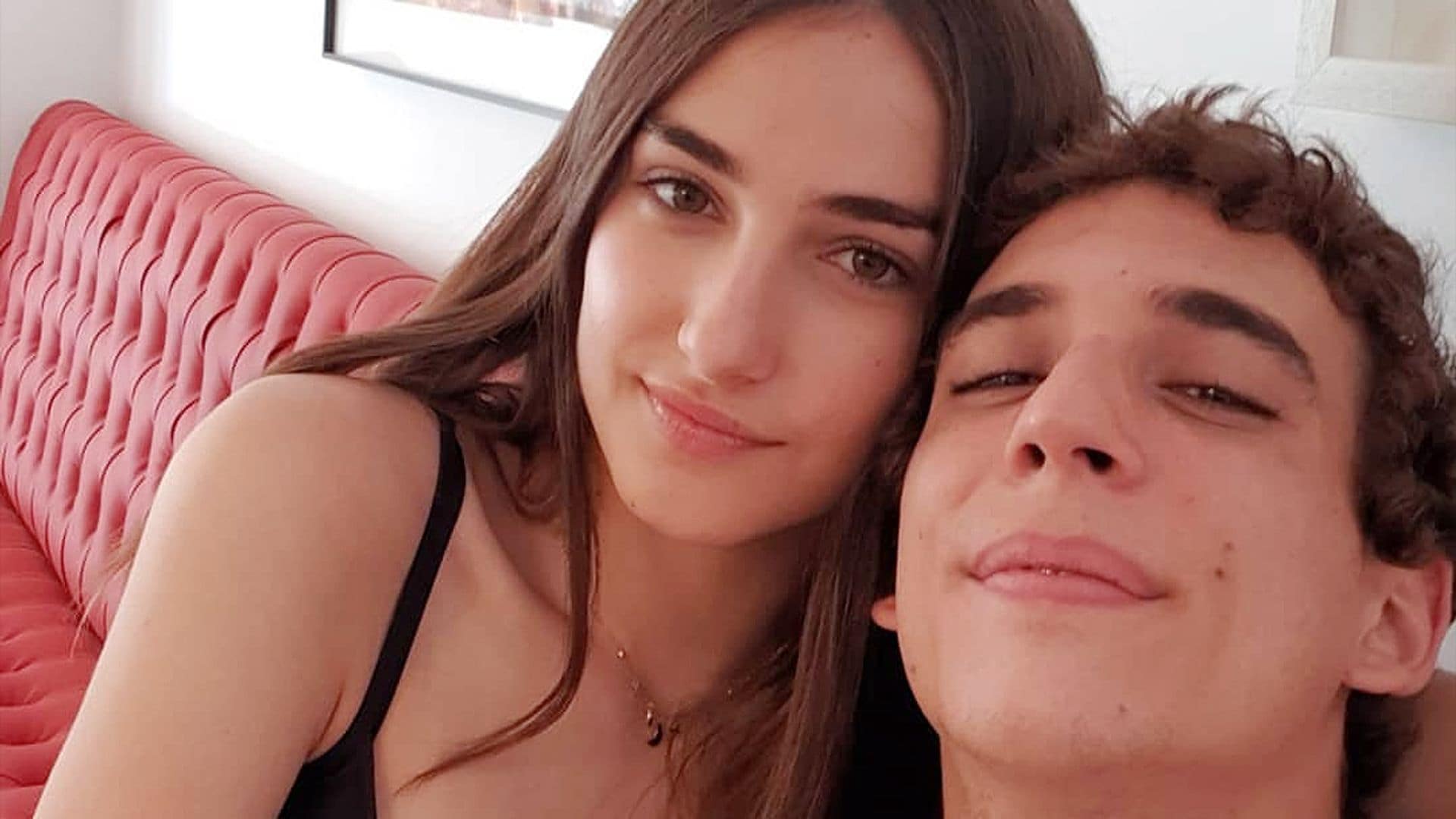 Sandra Escacena comparte su primera foto con Miguel Herrán