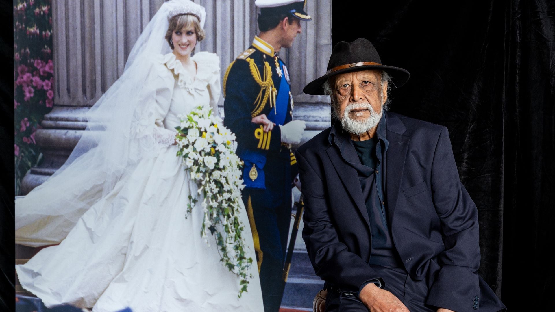 Muere el fotógrafo Anwar Hussein, el hombre tras el cambio de imagen de los Windsor y buen amigo de Diana de Gales