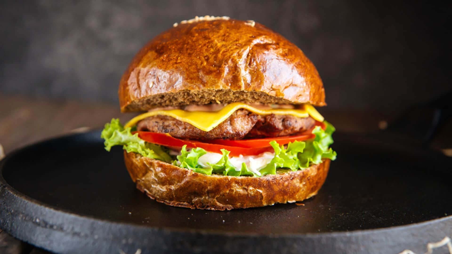 Hamburguesa con pan integral de centeno