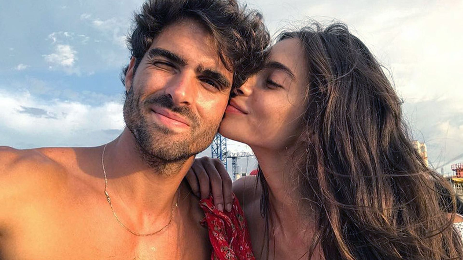 Juan Betancourt se pone romántico con Rocío Crusset