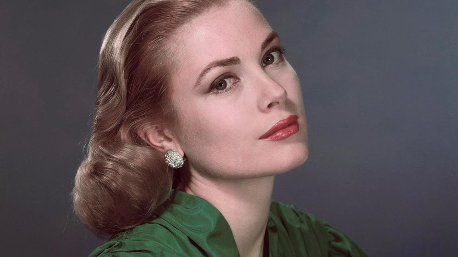 Compra los bolsos de tendencia inspirados en el armario de Grace Kelly