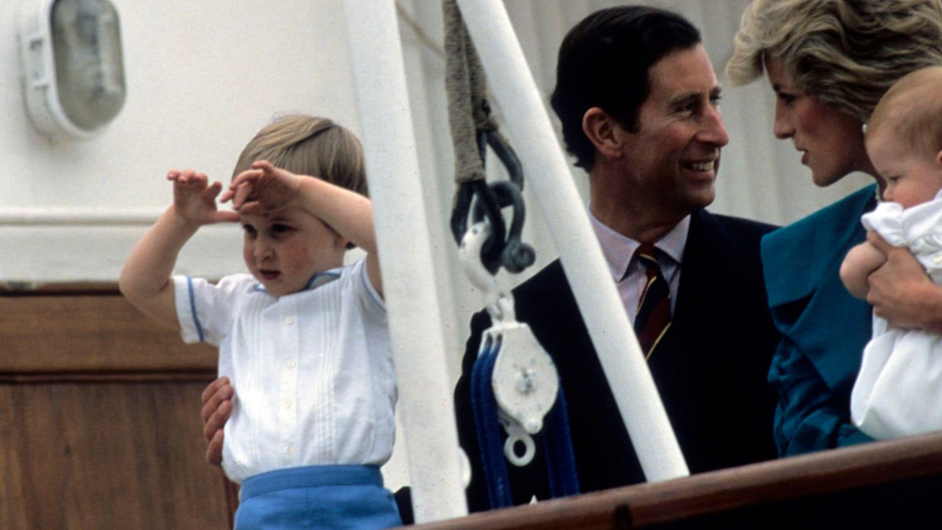 Recordamos las imágenes más felices de Carlos y Diana en el Britannia