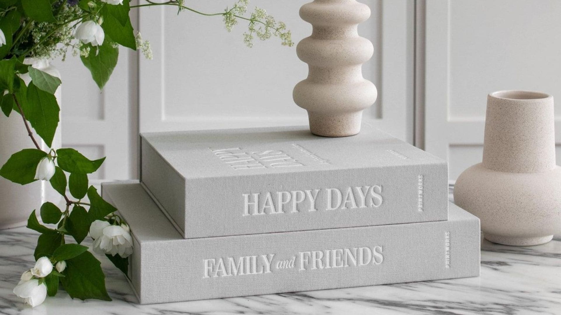 Decora tu casa con los libros de mesa o 'coffee table books' que son tendencia