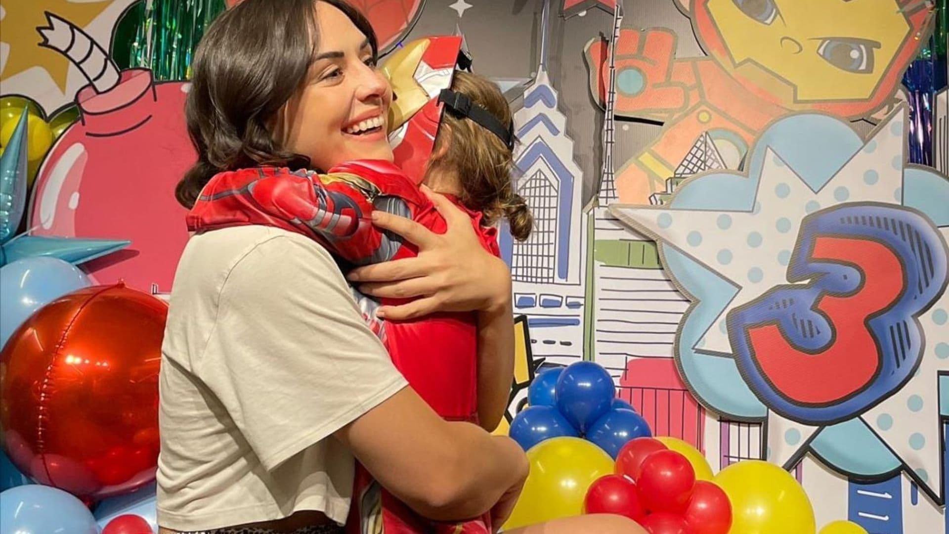 Zuria Vega y Alberto Guerra celebran el cumpleaños de su hijo Luka con una fiesta de superhéroes