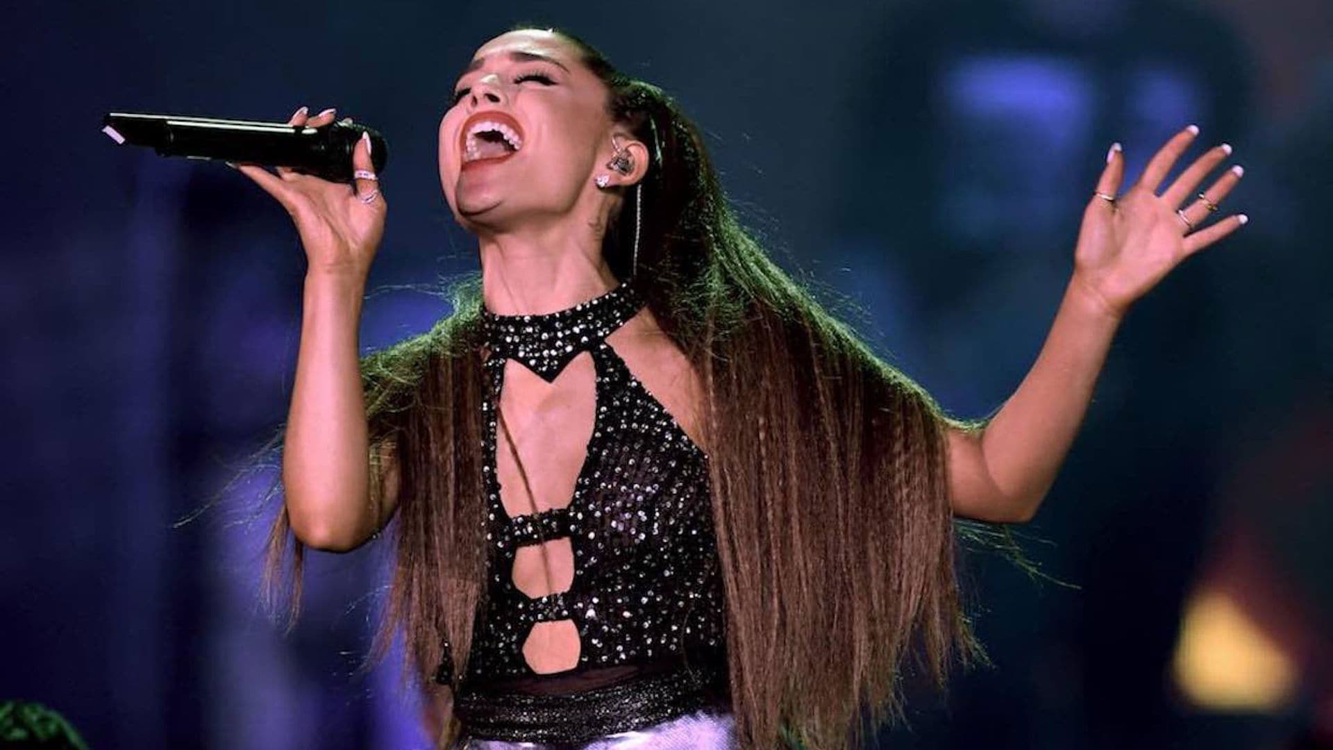 Homenaje a su exnovio, canción inédita o iniciativas políticas…¡La gira de Ariana Grande da mucho de sí!