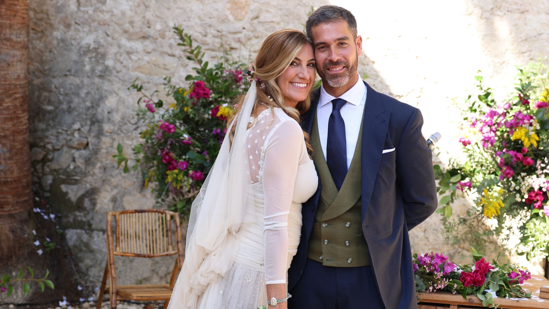 La boda de Pablo Ojeda, nutricionista de laSexta, con Cristina Pardo entre los invitados