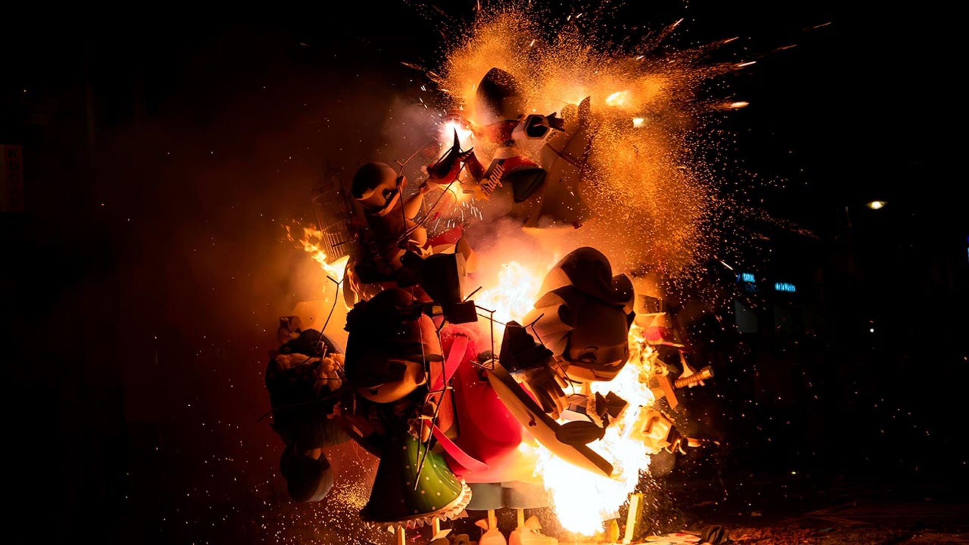 5 claves para disfrutar de las Fallas de Valencia 2024 en la Nit de la Cremà