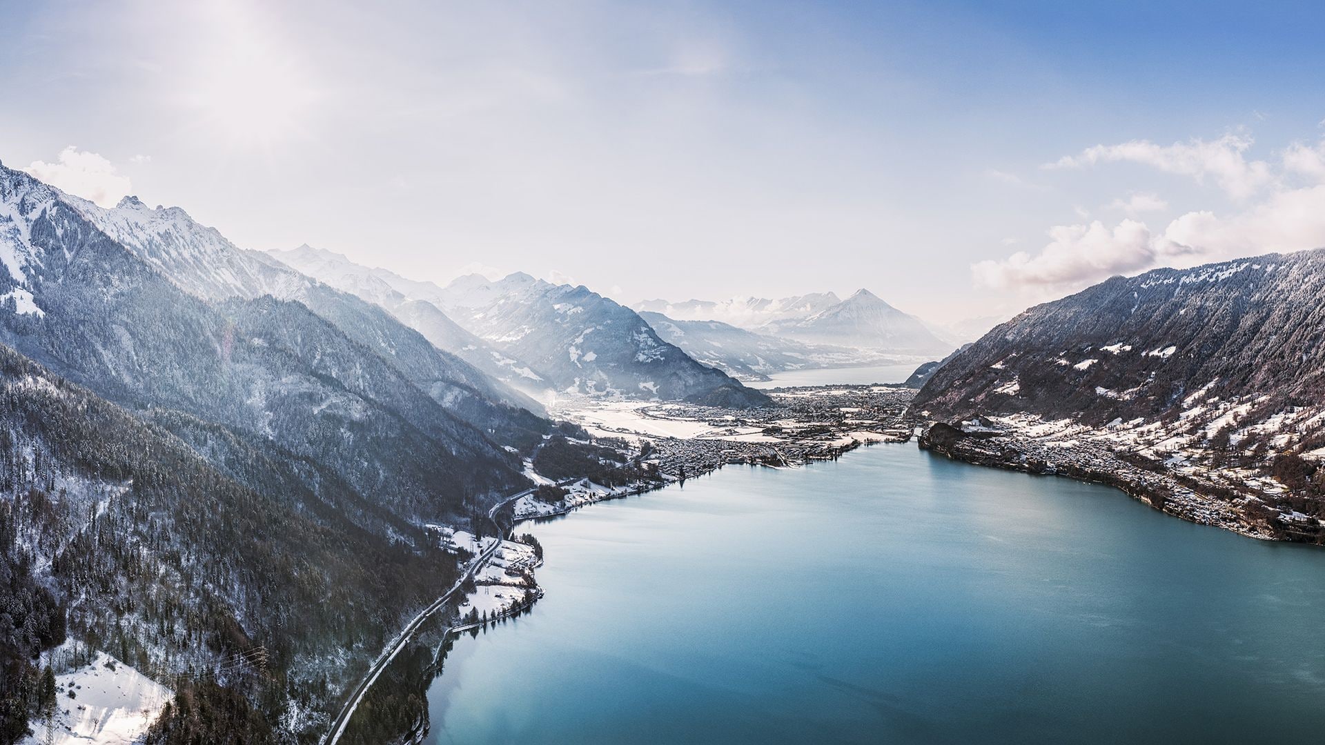 Lago Brienzer, región de Junfrau, Alpes, Suiza