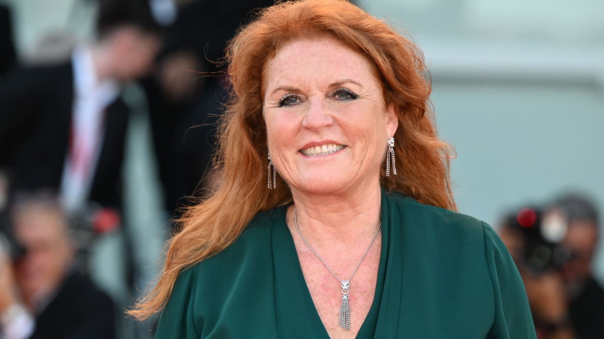 Sarah Ferguson sorprende en el Festival de Venecia en una noche ¡con pedida de mano incluída!