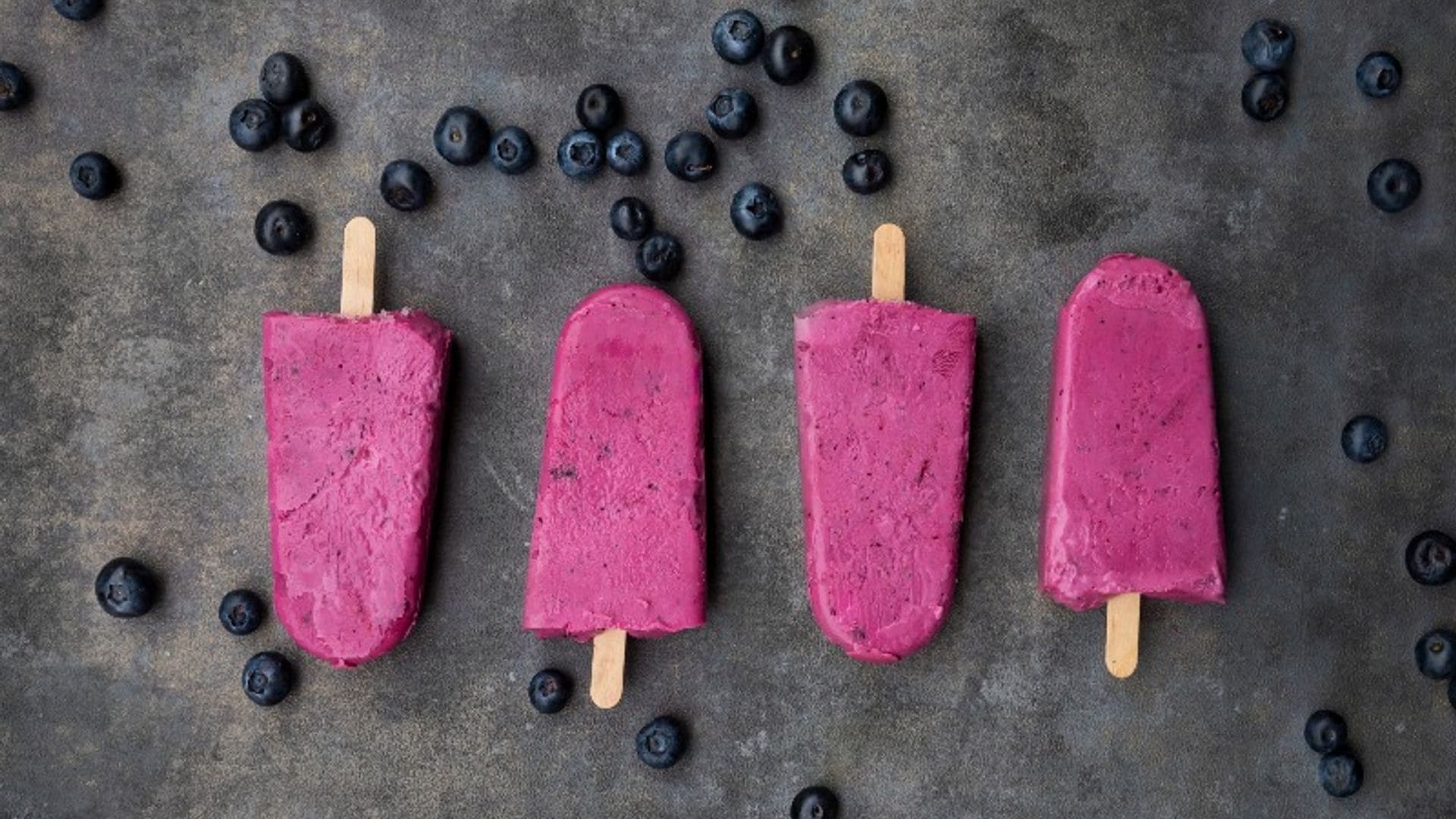 Helado de gelatina de arándanos