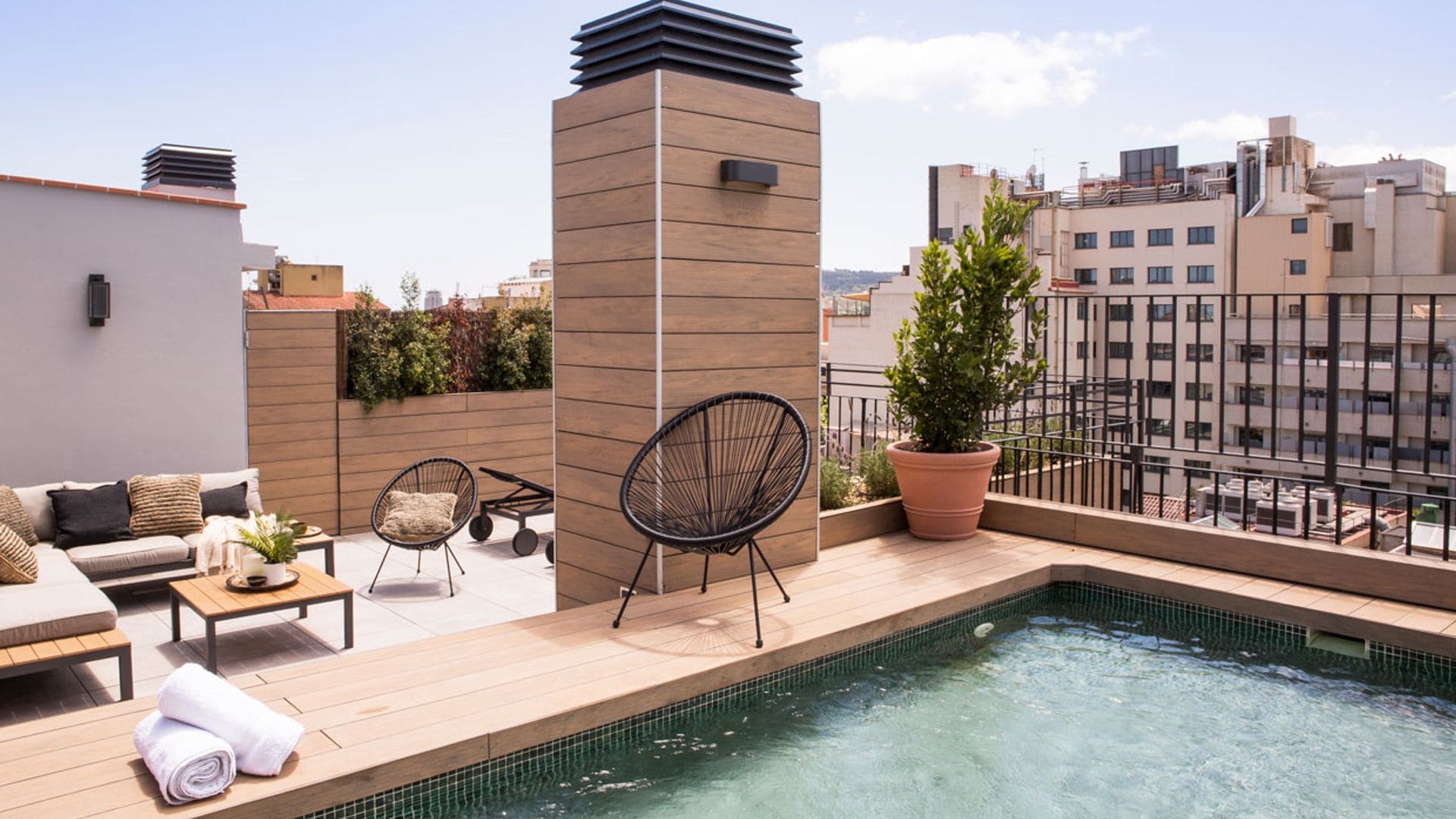 17 ideas infalibles para preparar la terraza y que no se te eche el tiempo encima