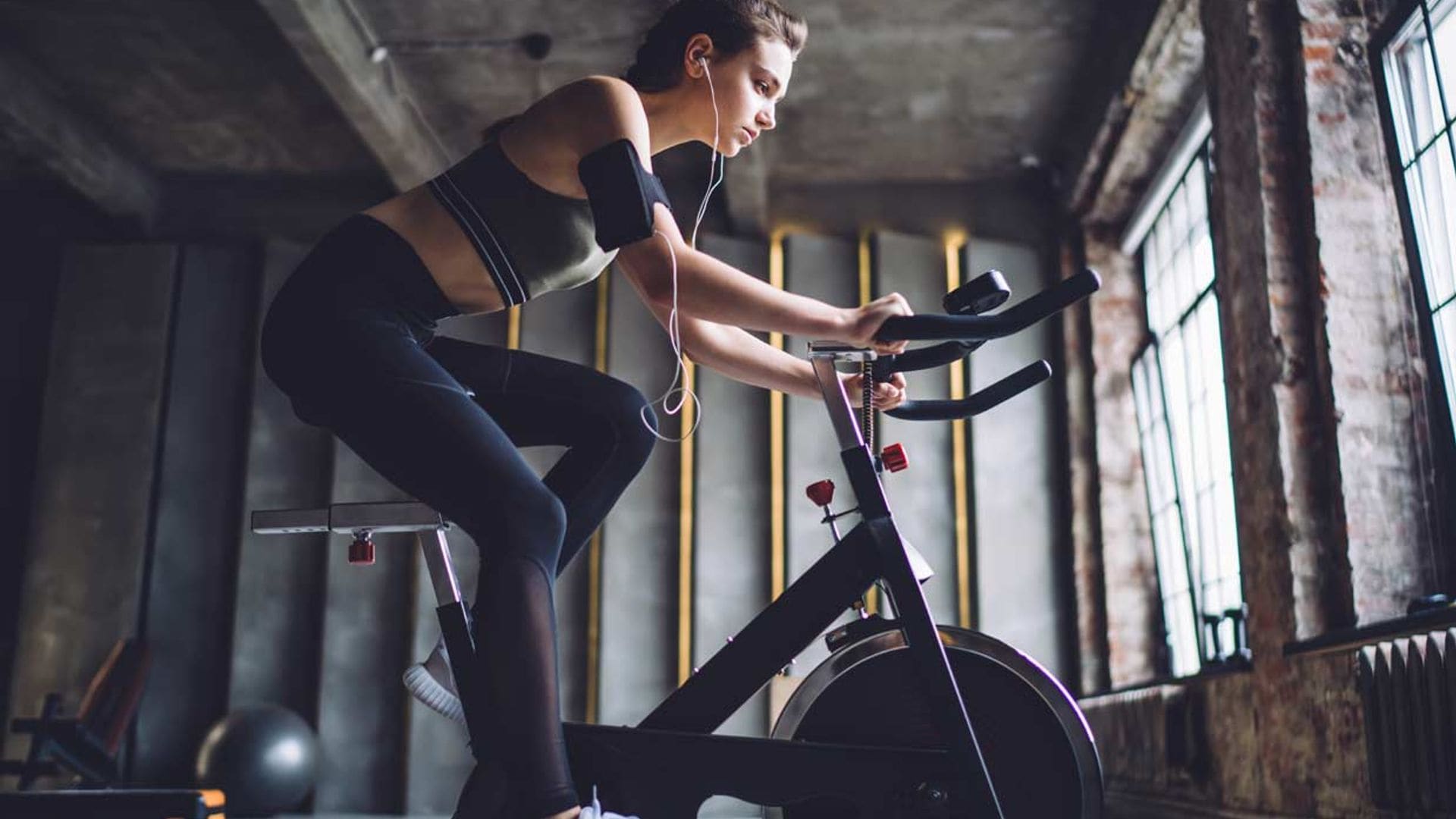 ¿Cuántas calorías quemamos haciendo 'spinning'?