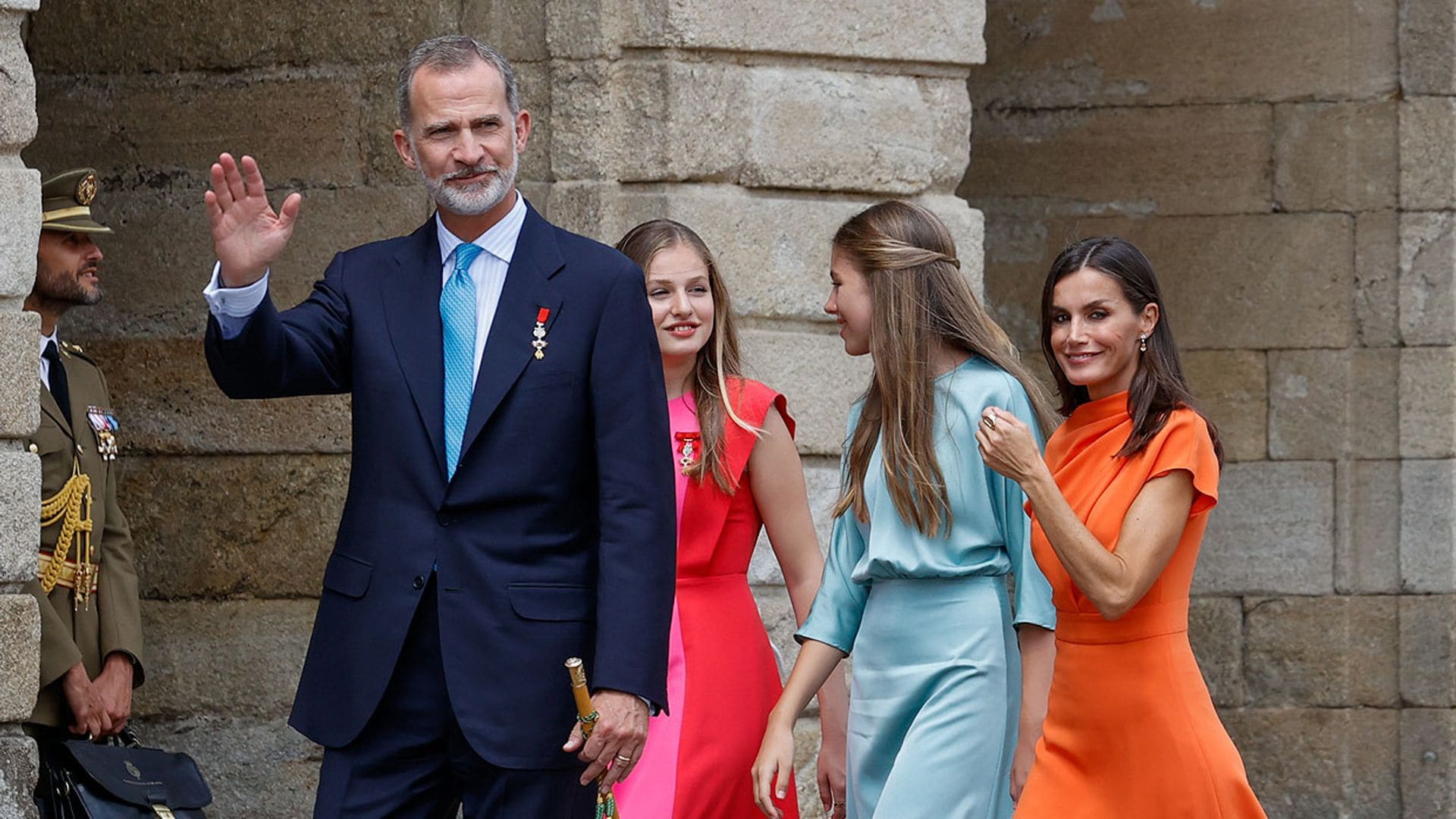 La princesa Leonor y la infanta Sofía vuelven a Santiago con los Reyes para hacer la Ofrenda al Apostol